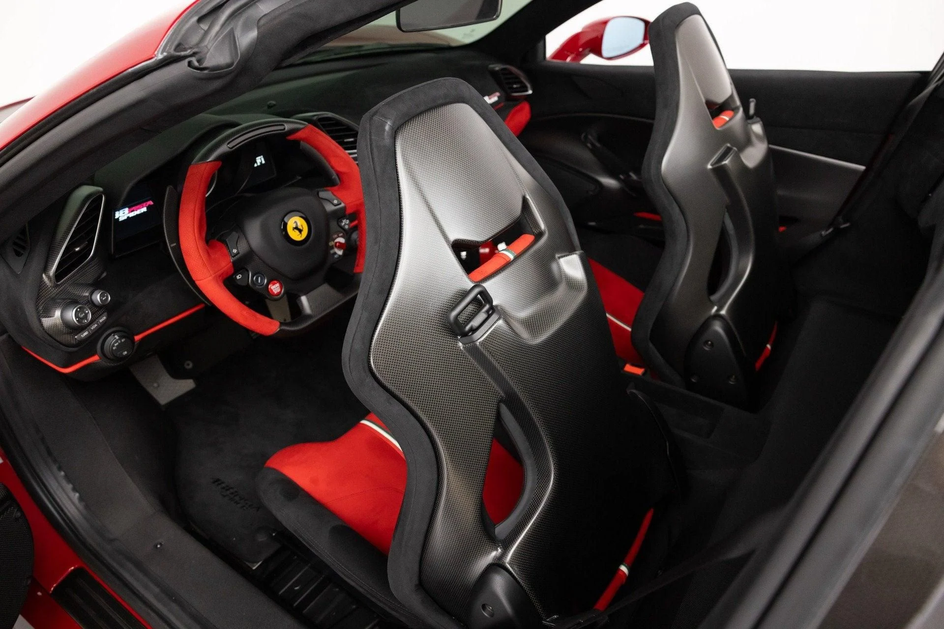 mph073_3822743609_Used_2020_Ferrari_488_Pista_Spider_1786793414_b4ebe21feb