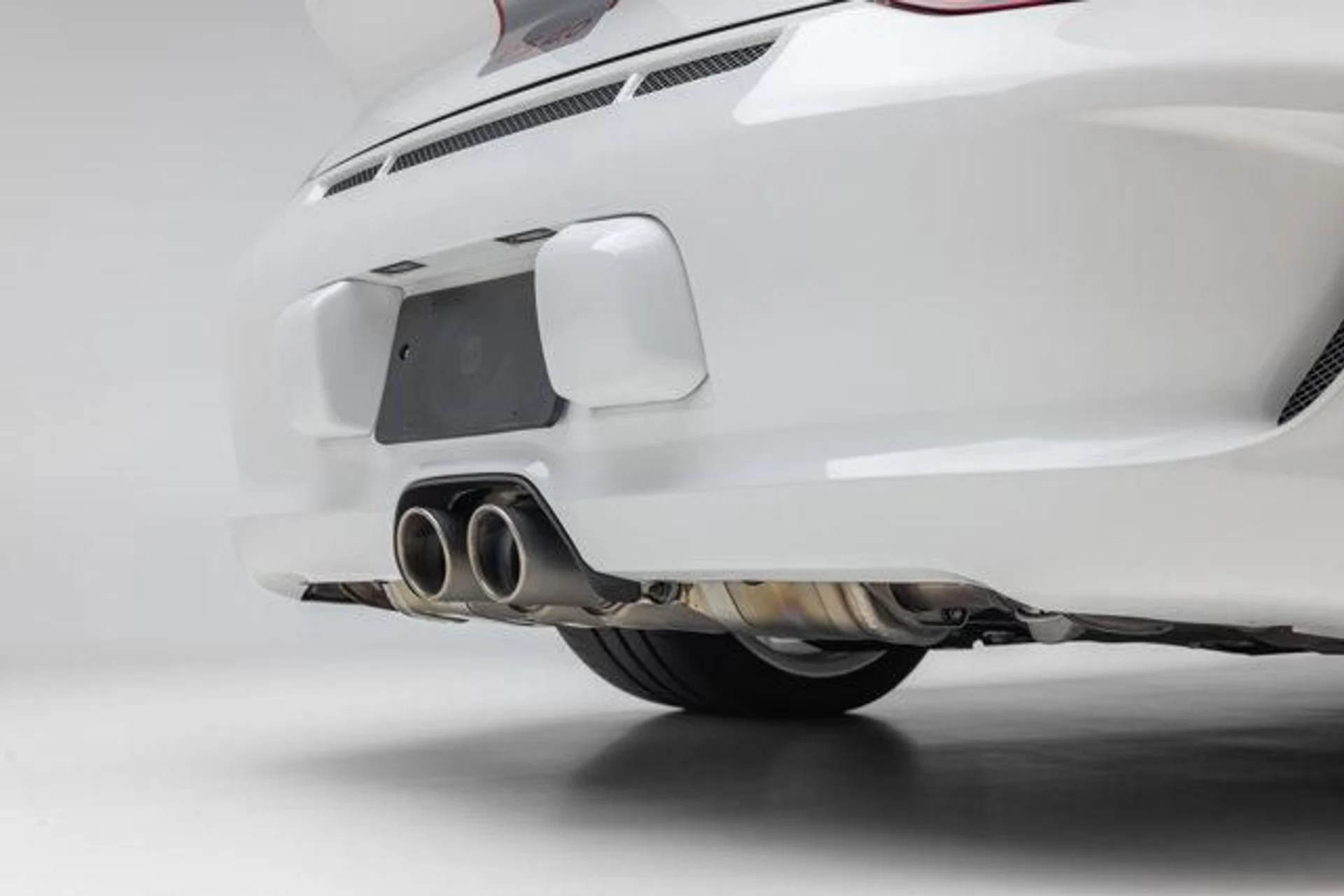 mph073_385382765_b_Z3n_Nvom31e7_UHFM_Bdhze_L_Tpew_b54aa67164