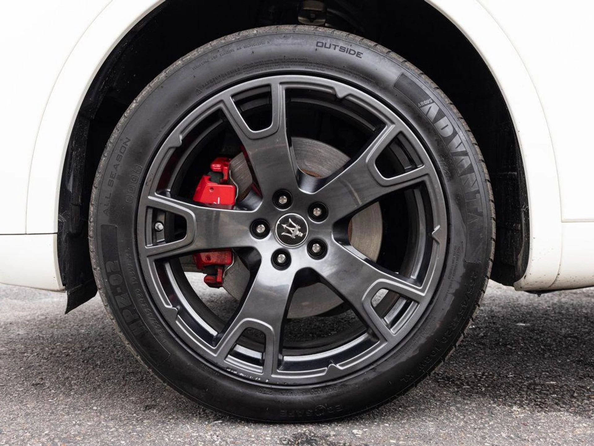 mph073_3969774683_490082366_697e1d91241a57c3178ffff5_2624b9414a