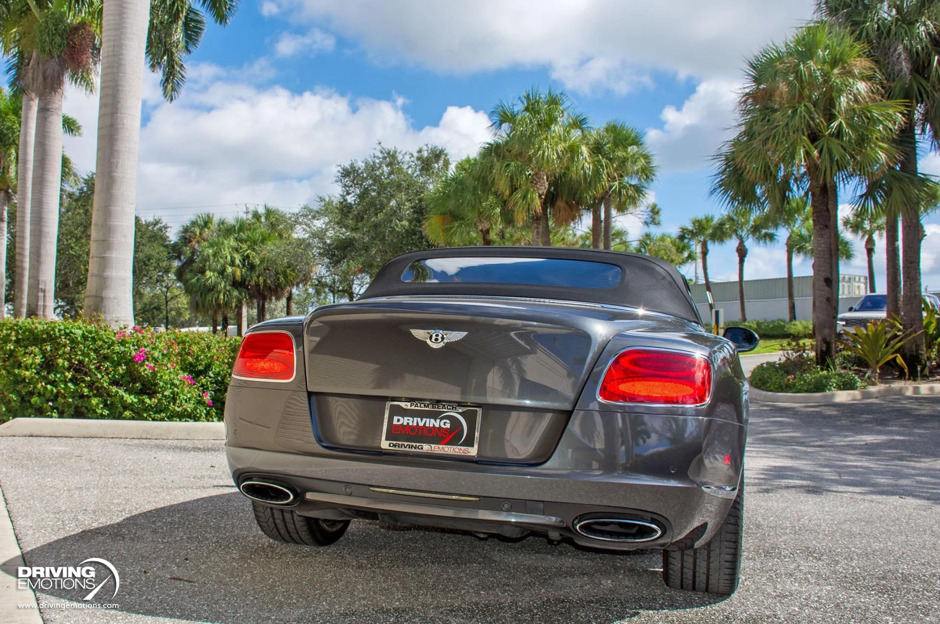 mph073_4031098838_871_p74_l_21ad90a7f2