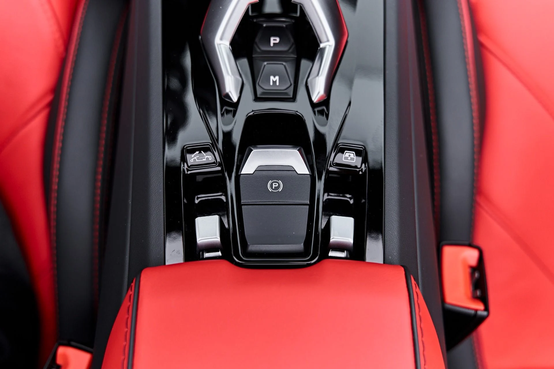 mph073_4080101595_Used_2024_Lamborghini_Huracan_EVO_Base_1791337210_ab324ff1a1