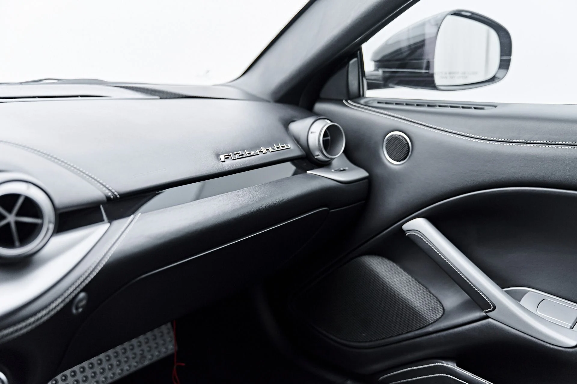 mph073_416185527_Used_2015_Ferrari_F12_Berlinetta_1790206561_07590bbd77