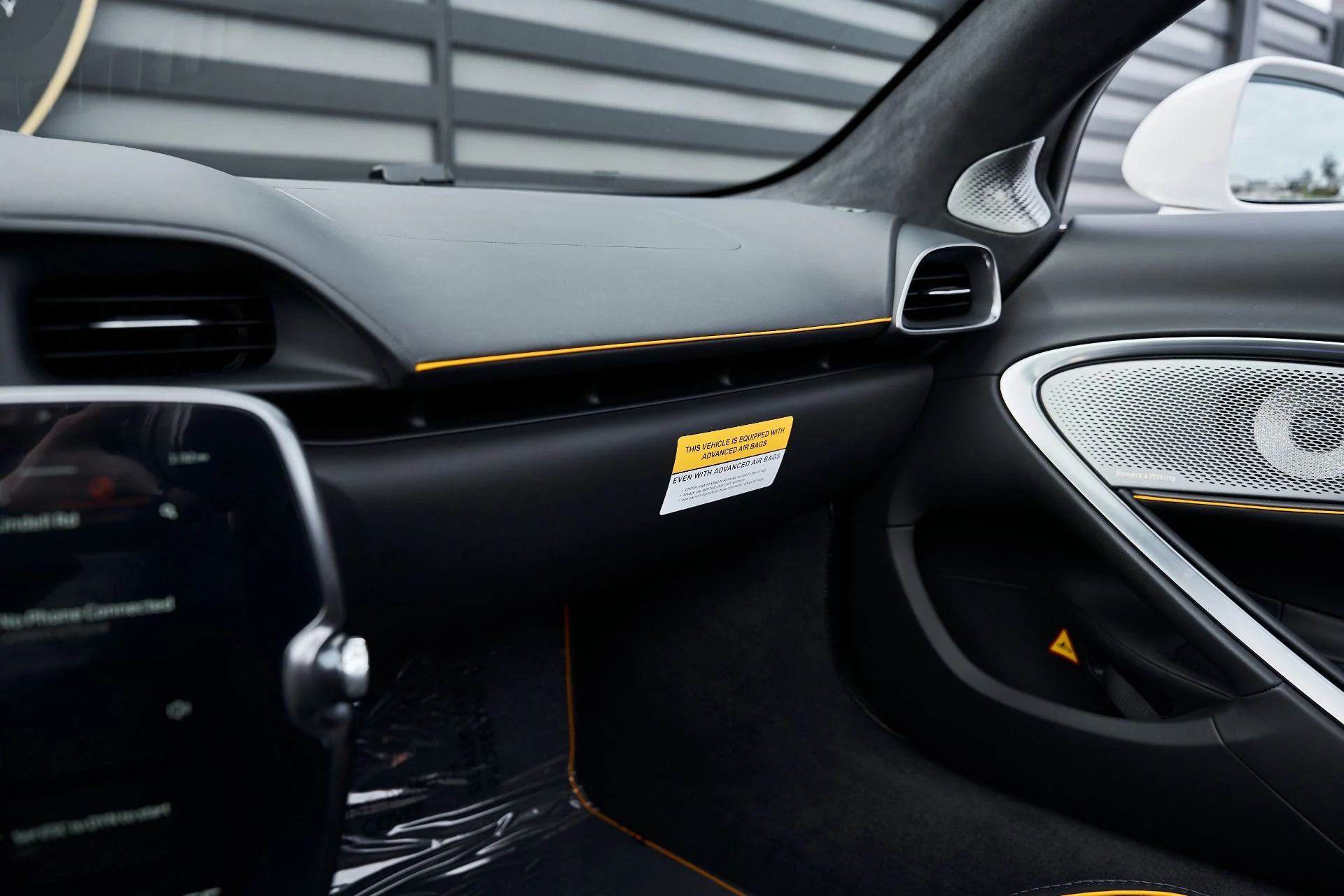 mph073_4168283473_Used_2025_Mc_Laren_Artura_1769221593_edb3c9c57b