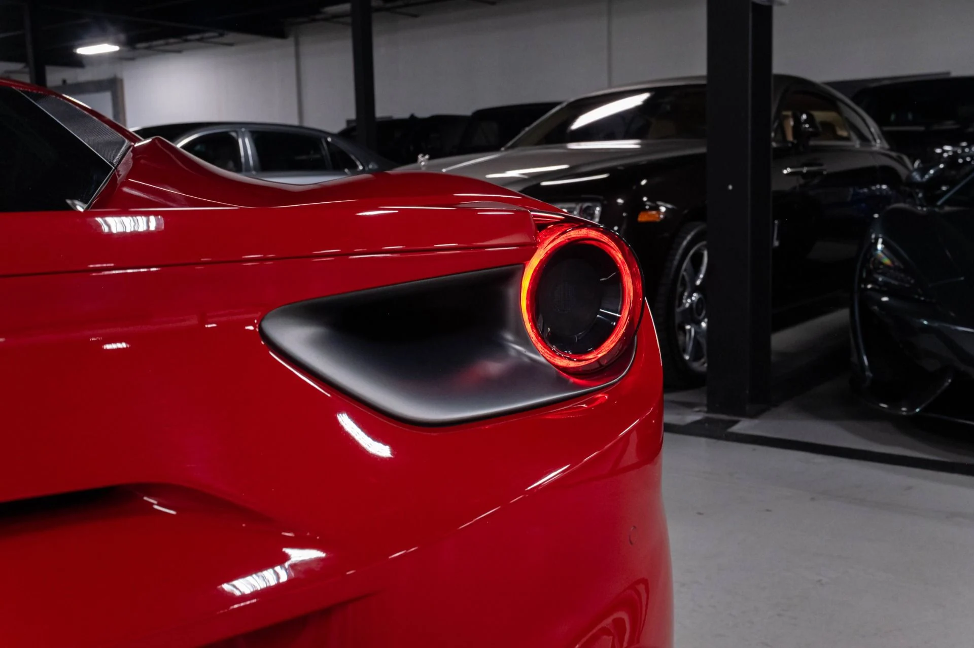 mph073_4173247497_Used_2018_Ferrari_488_GTB_1785189078_cf9c30b708