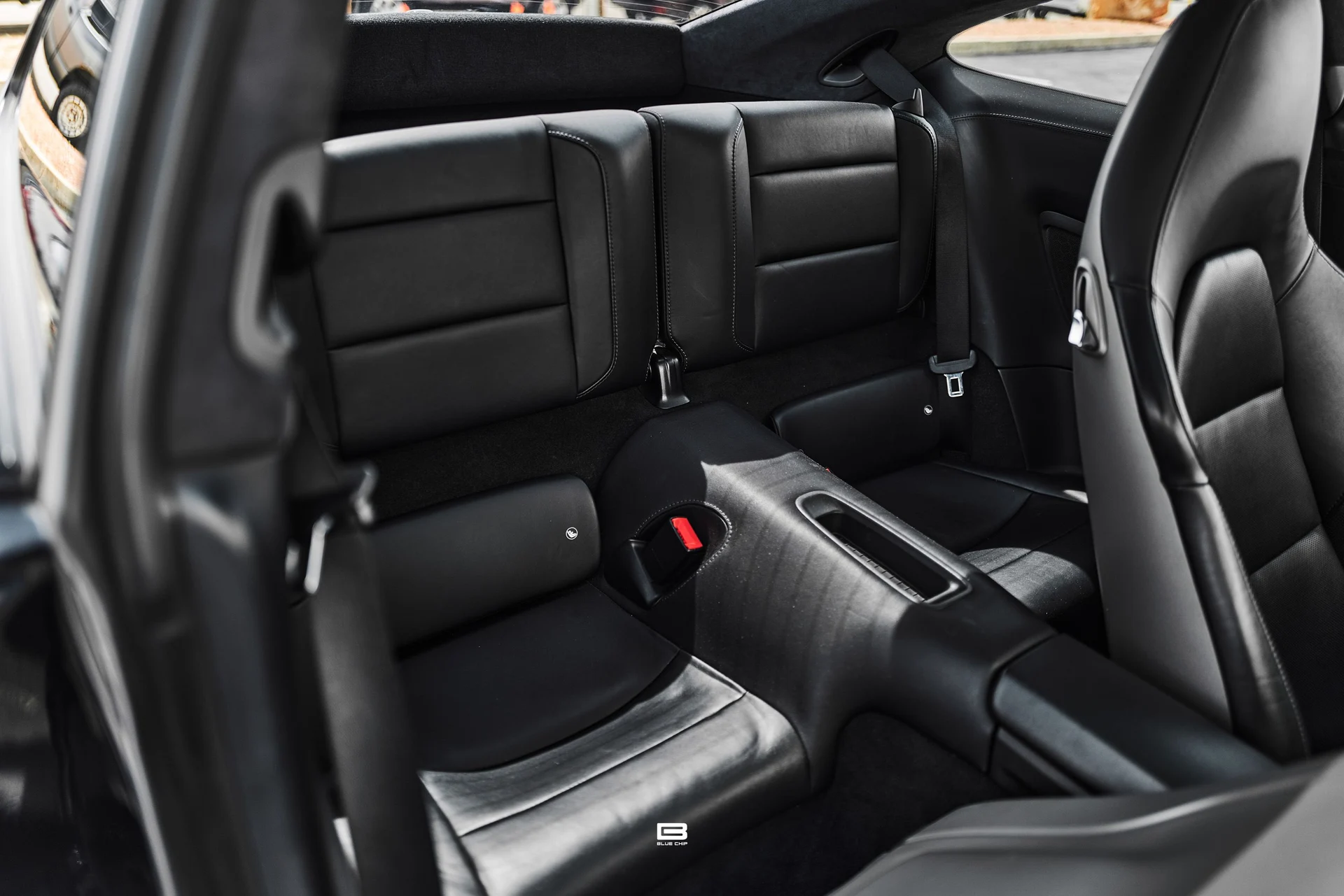 mph073_4225870579_69d846400f1f2fa9135f3ea5_L1210113_8e6a08dfed