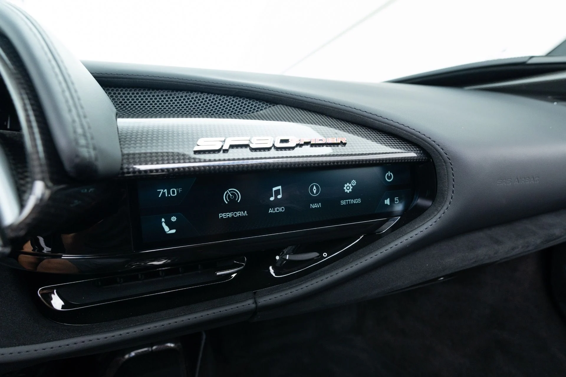 mph073_4246906523_Used_2022_Ferrari_SF_90_Spider_1775626389_916575f388