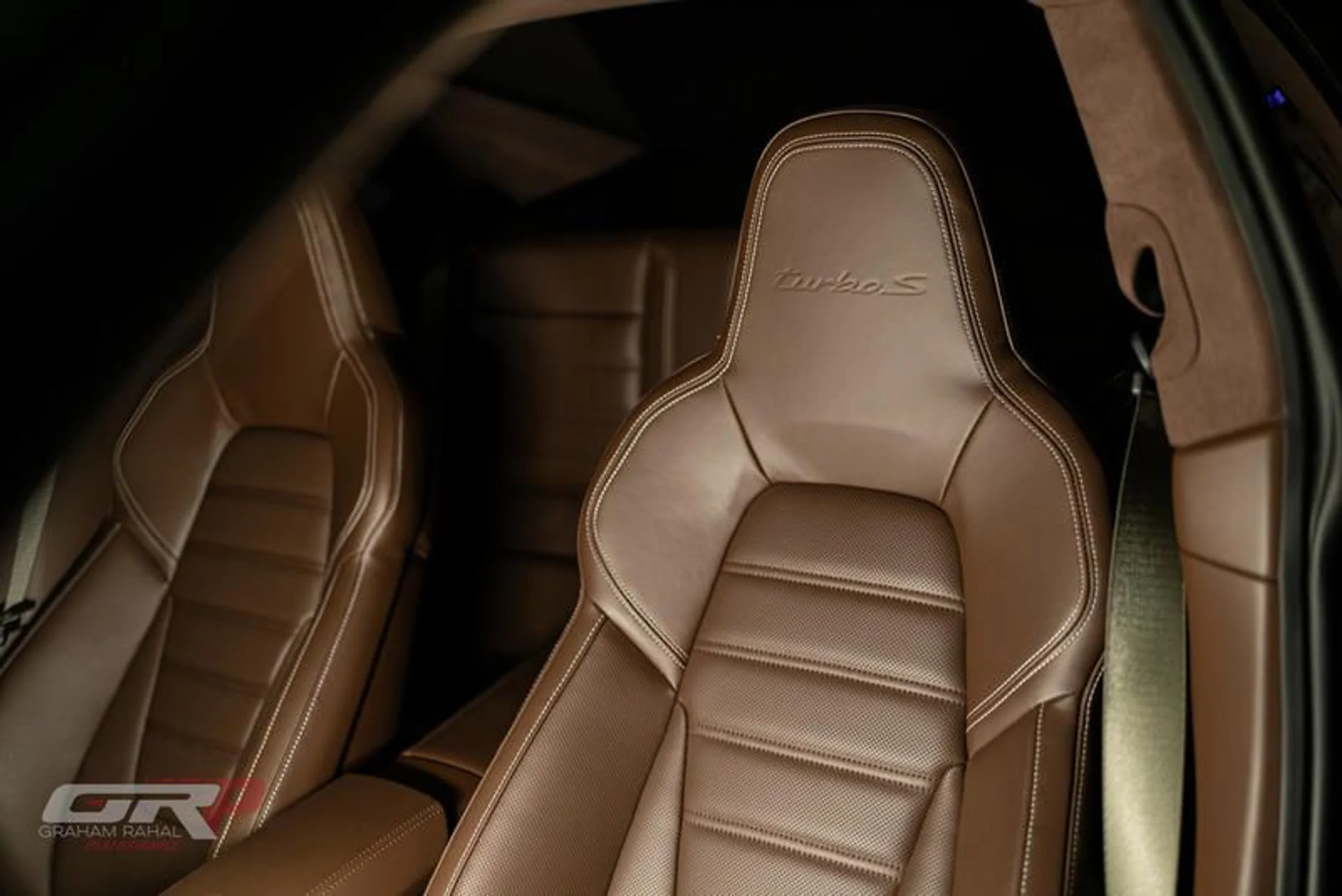 mph073_4263404419_73_C48_D0_D_BEF_1_4923_8260_174694437321_61e9ed9f2a