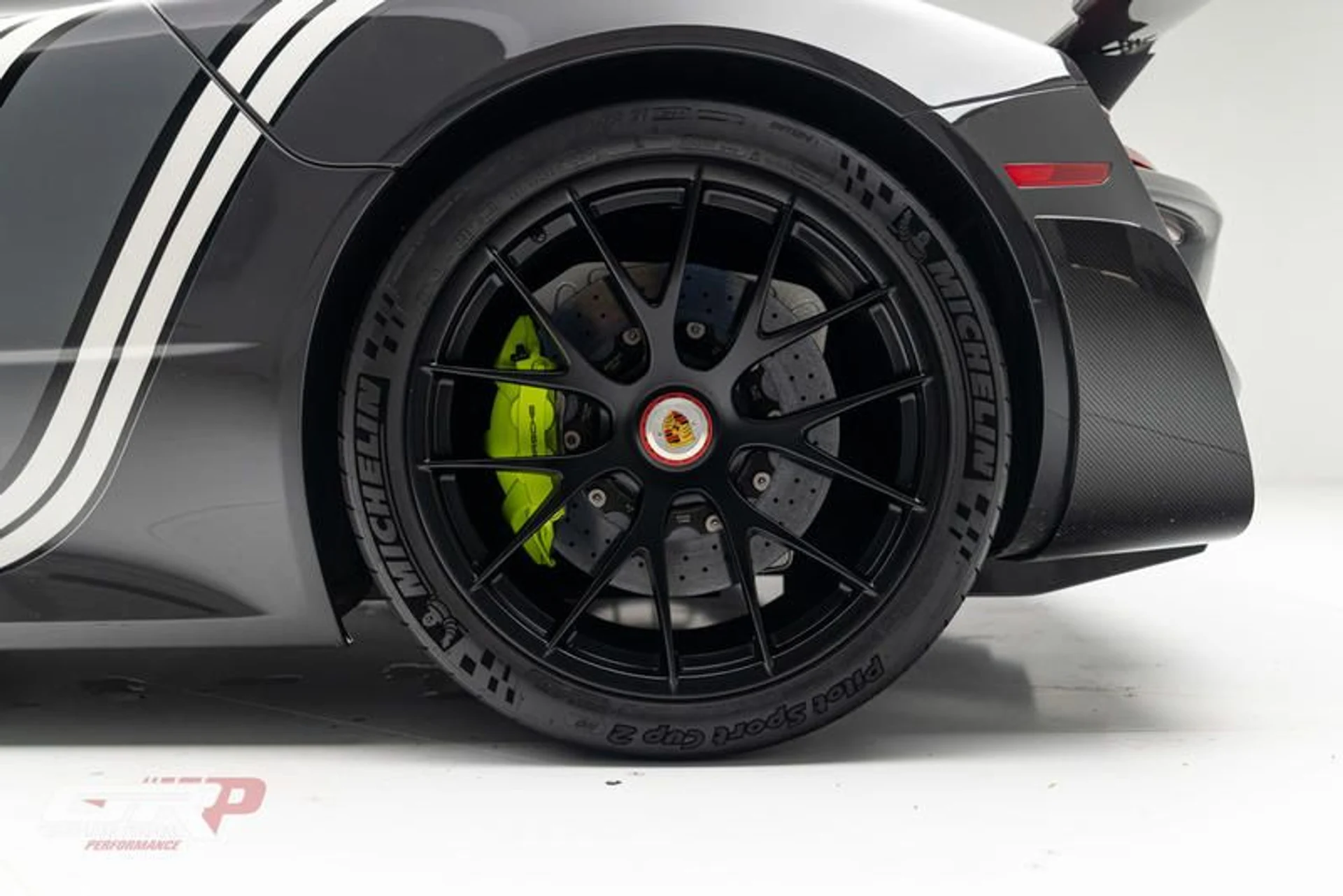 mph073_4268562079_DDCBA_92_B_A26_F_4_CE_8_BEEC_8739_FDD_28_D3_C_15ae5b068a