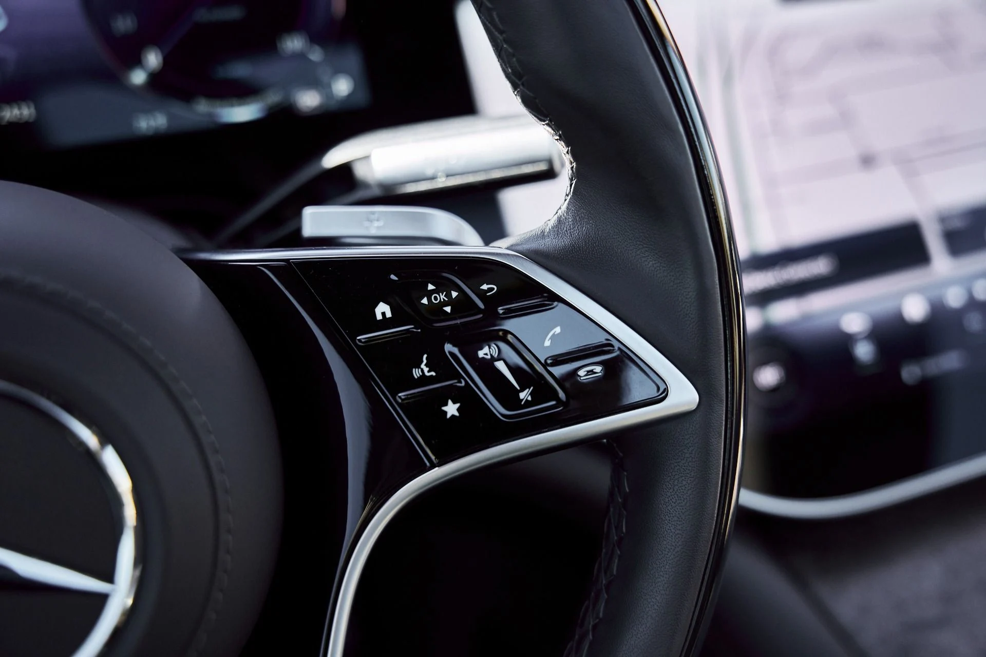 mph073_427228096_Used_2025_Mercedes_Benz_EQS_Maybach_EQS_680_1770508842_7e63f05c84