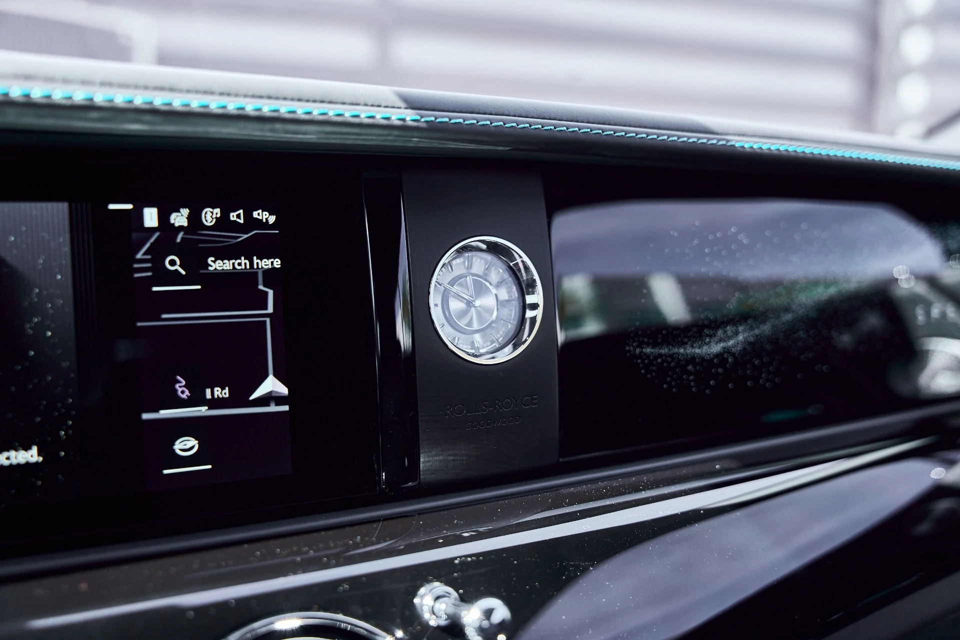 mph073_429348868_Used_2025_Rolls_Royce_Spectre_Base_1771642492_1cb69cfa8f