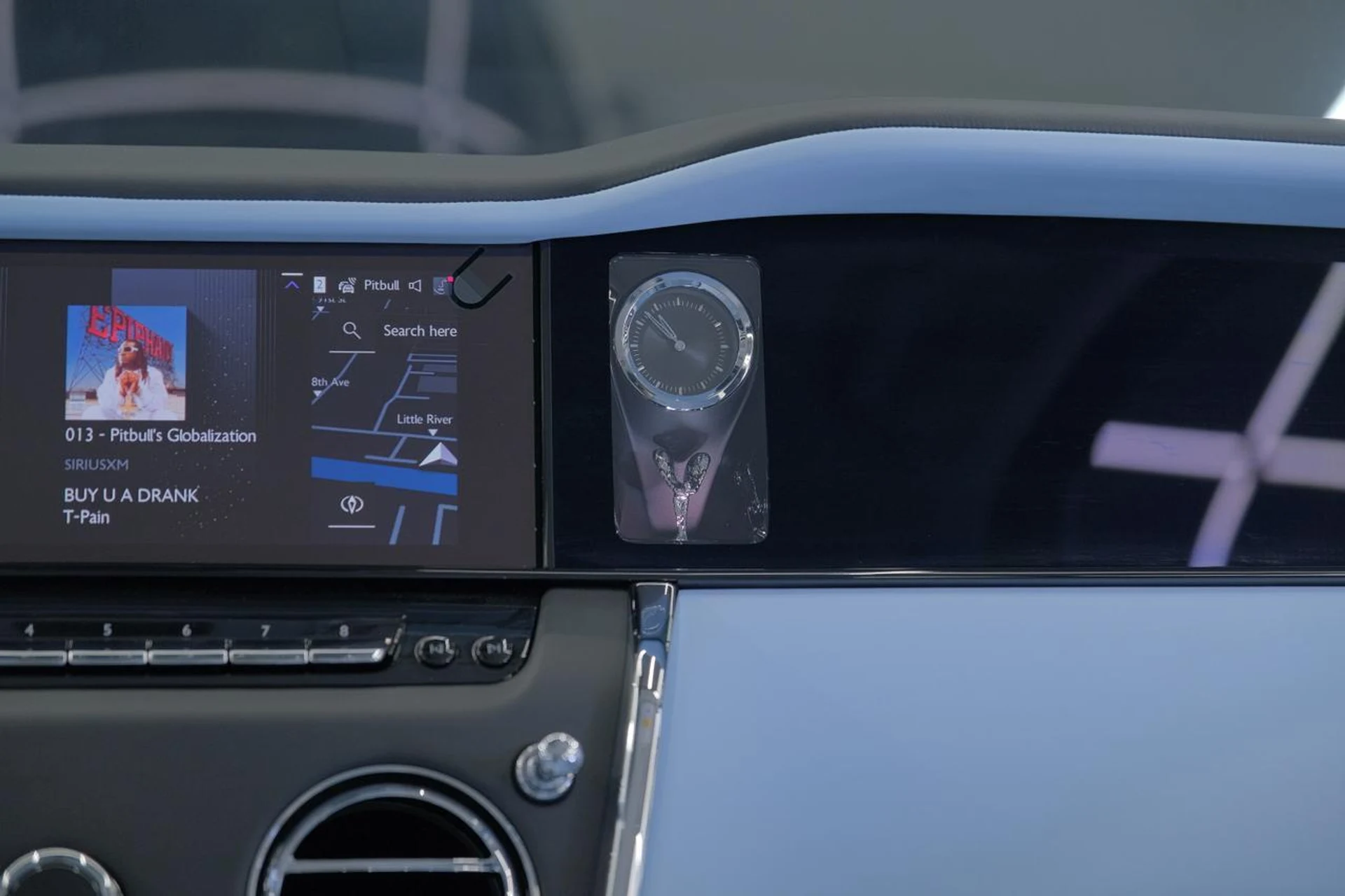 mph073_4408384_fe75ff036cfa9ec359e63d67d77d2543_c0524961f4