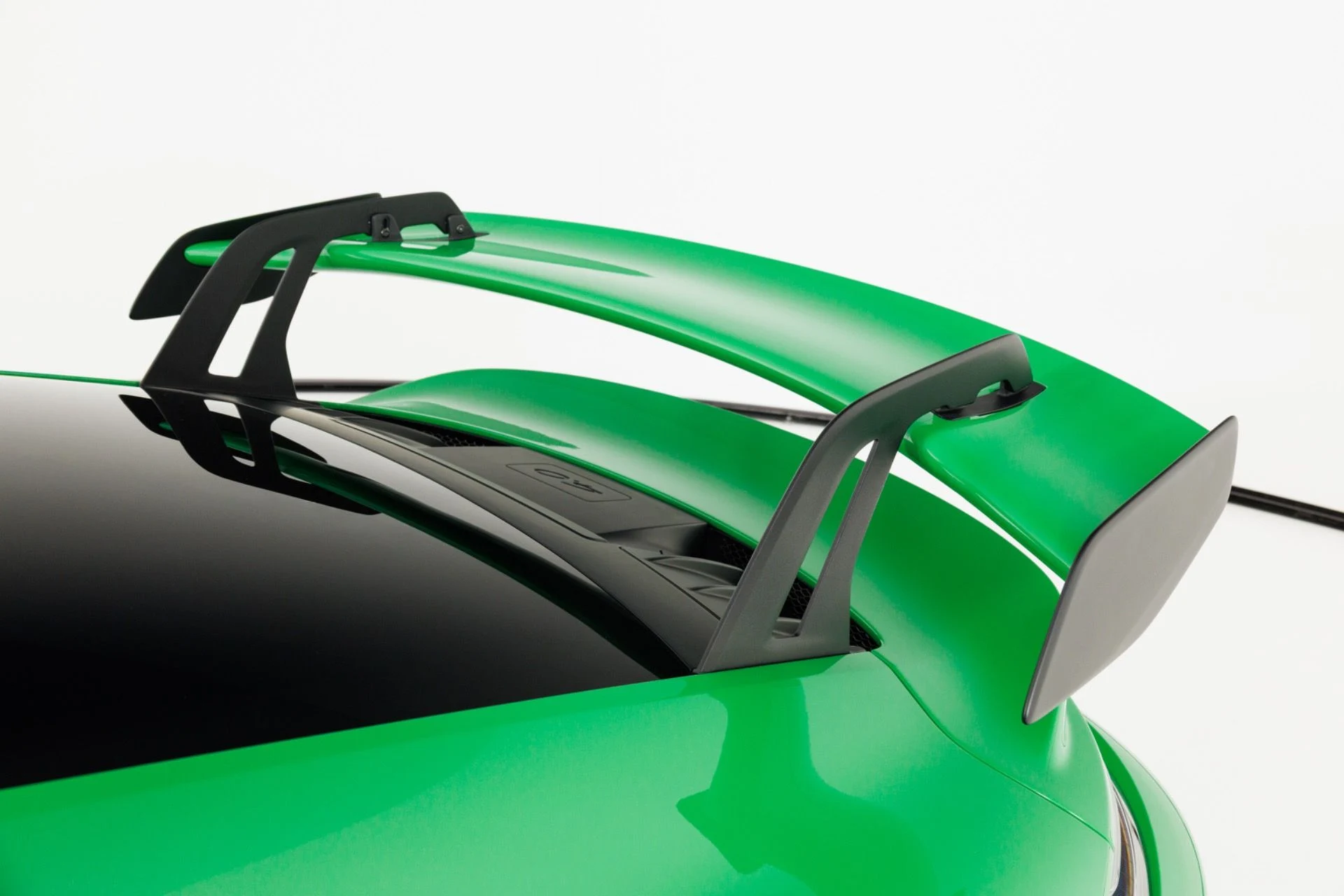 mph073_482718520_Used_2022_Porsche_911_GT_3_1781204547_8276a4f17e