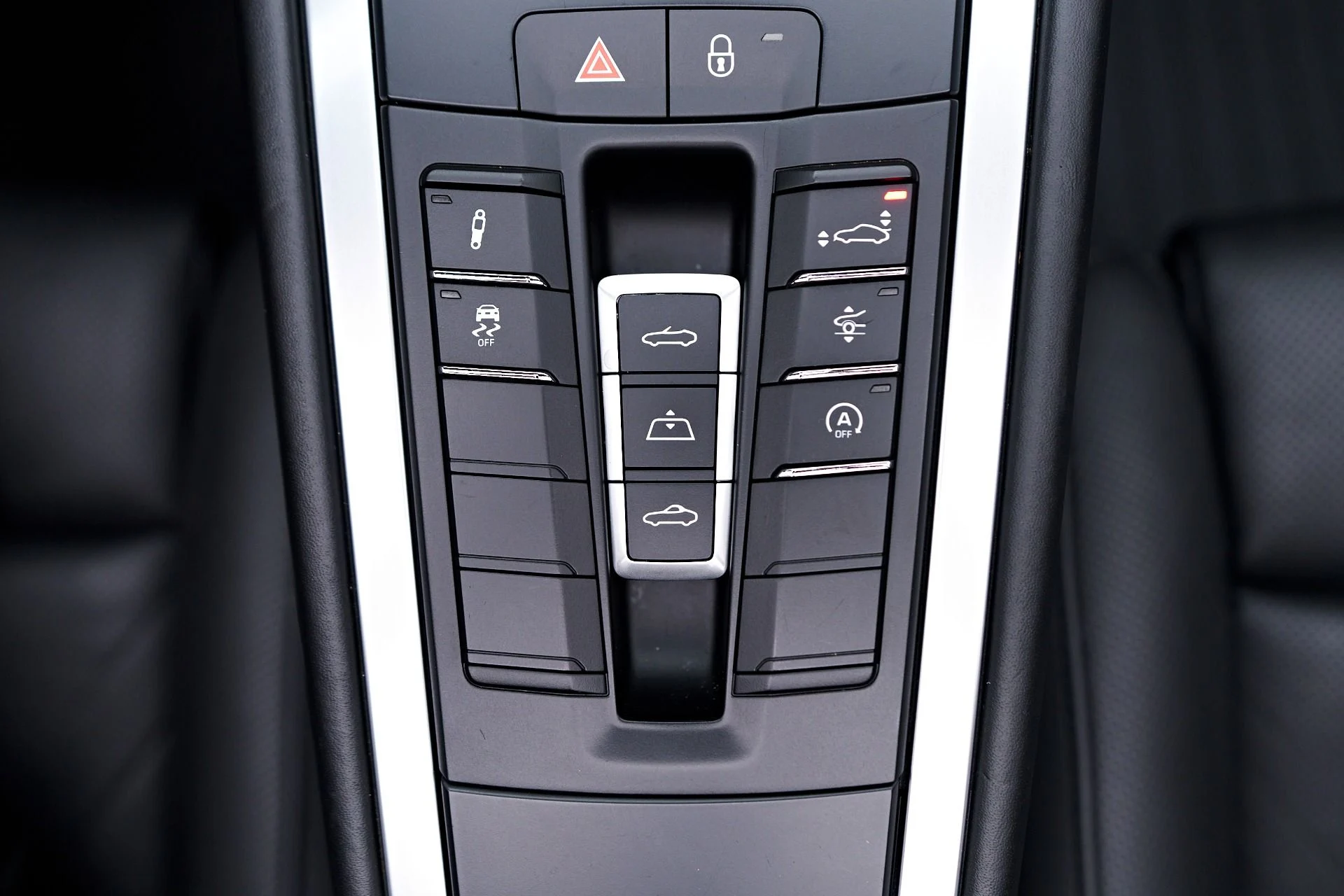 mph073_497149313_Used_2019_Porsche_911_Turbo_1757547249_9402d28c46