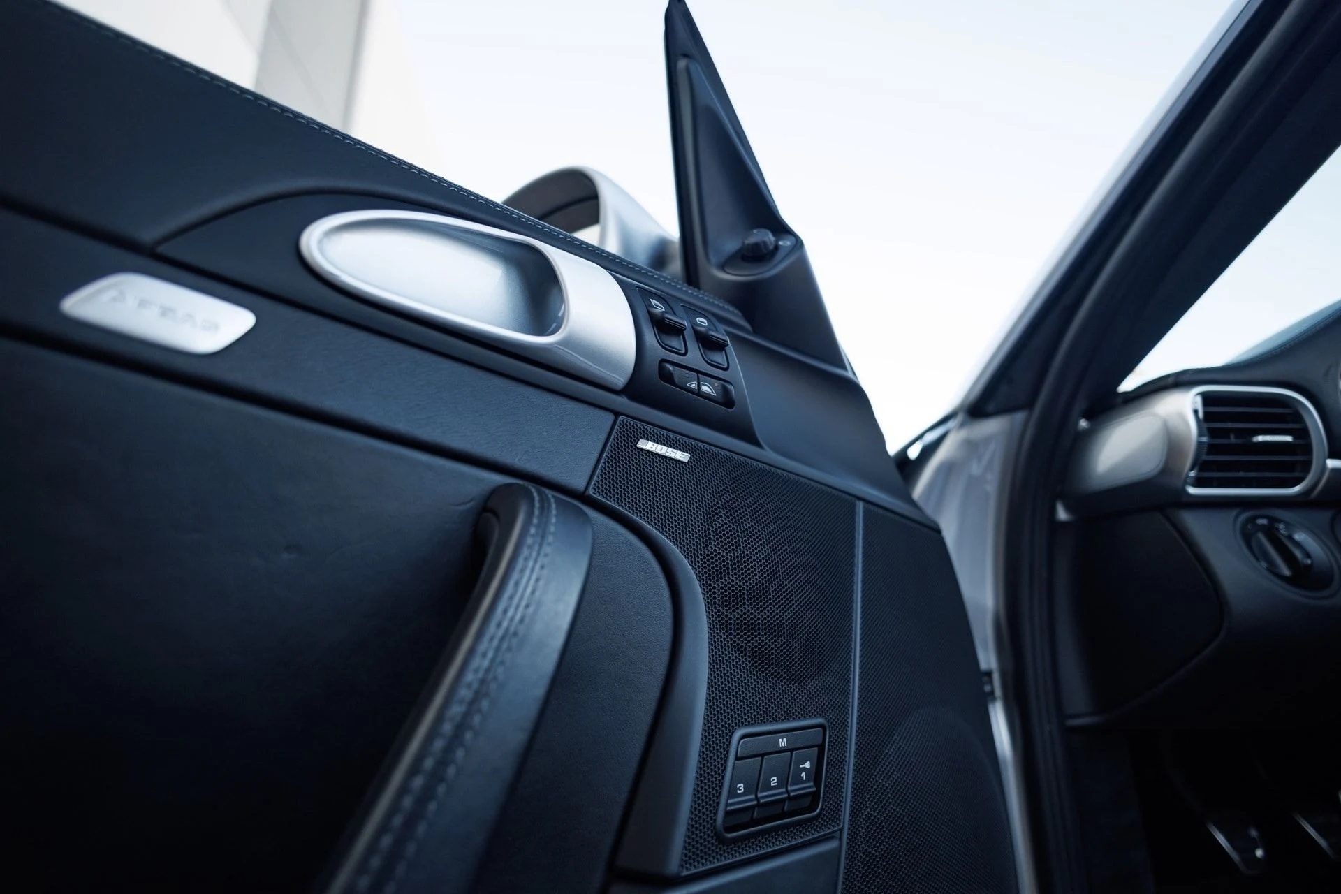 mph073_669118765_7bc987a177f051af1ab6d9af057d7f6cx_d17f004476