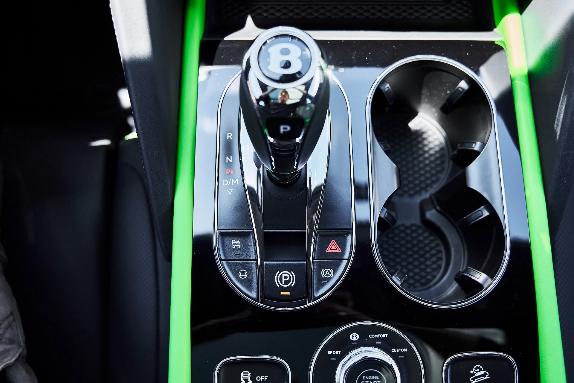 mph073_685628127_Used_2025_Bentley_Bentayga_S_Black_Edition_1777750201_6f01241319
