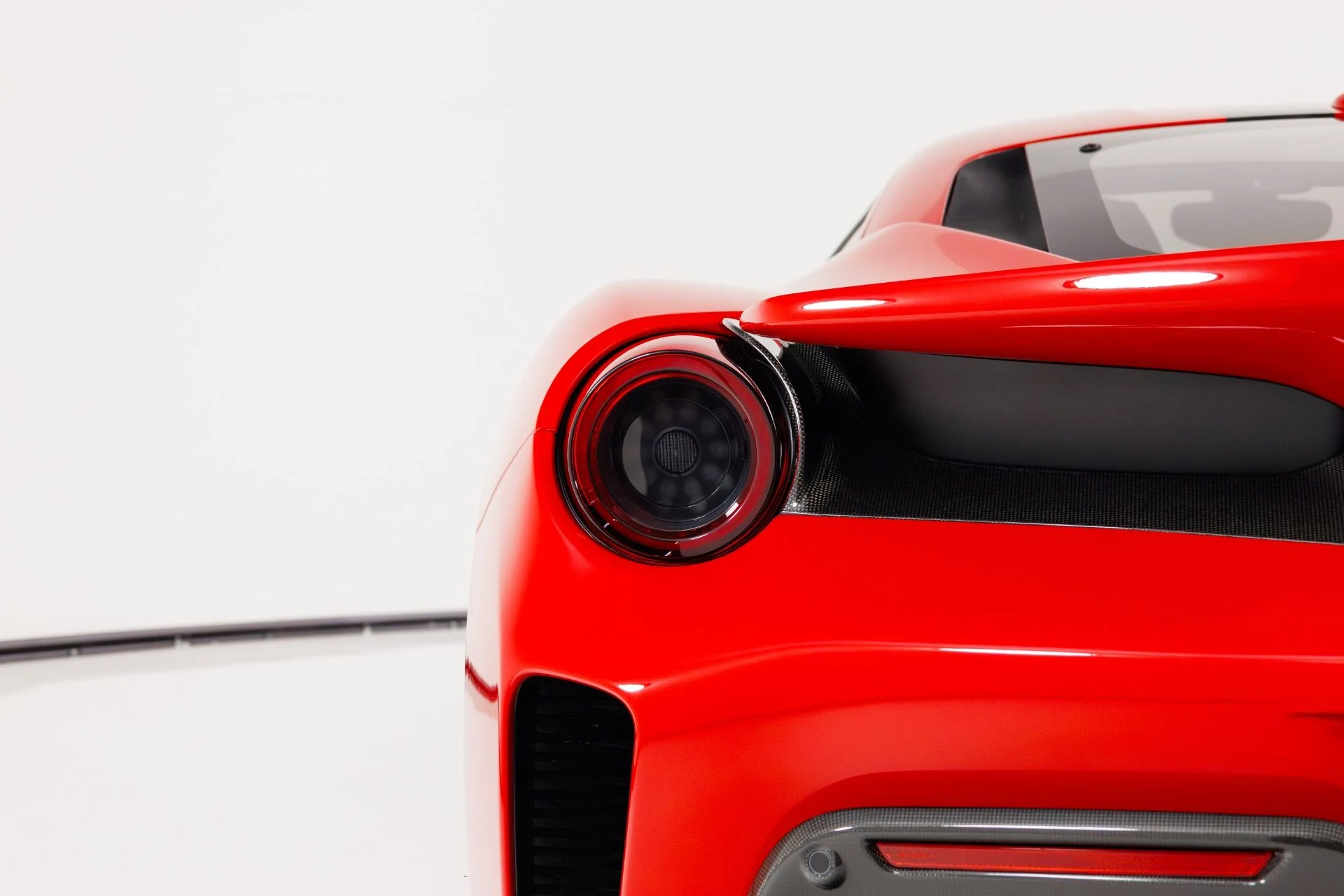 mph073_95146646_Used_2019_Ferrari_488_Pista_1772733819_4c7fabedbd