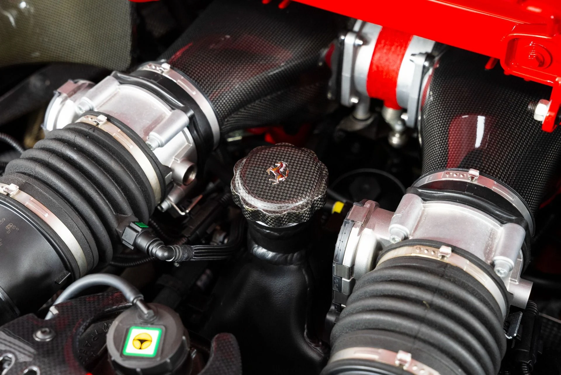 mph073_973212912_Used_2015_Ferrari_458_Speciale_Aperta_1760122899_919aa35617