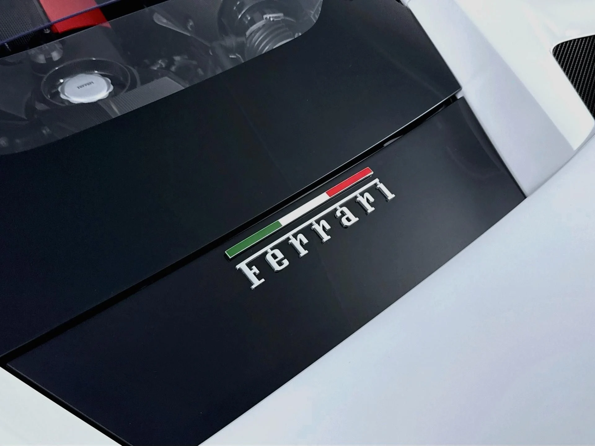 mph073_994517233_Used_2020_Ferrari_F8_Tributo_1791224700_5d8f0d6cc0