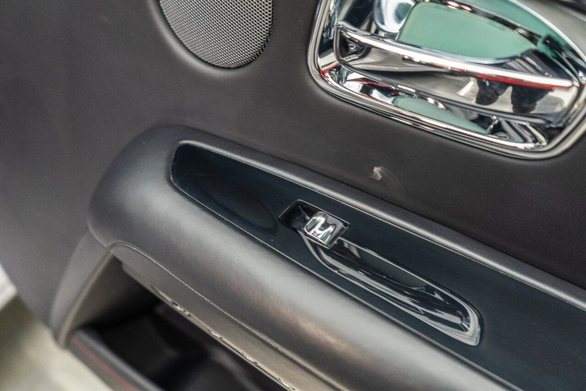 mph074_1021254944_c7c742cd86_1280_77357ad723