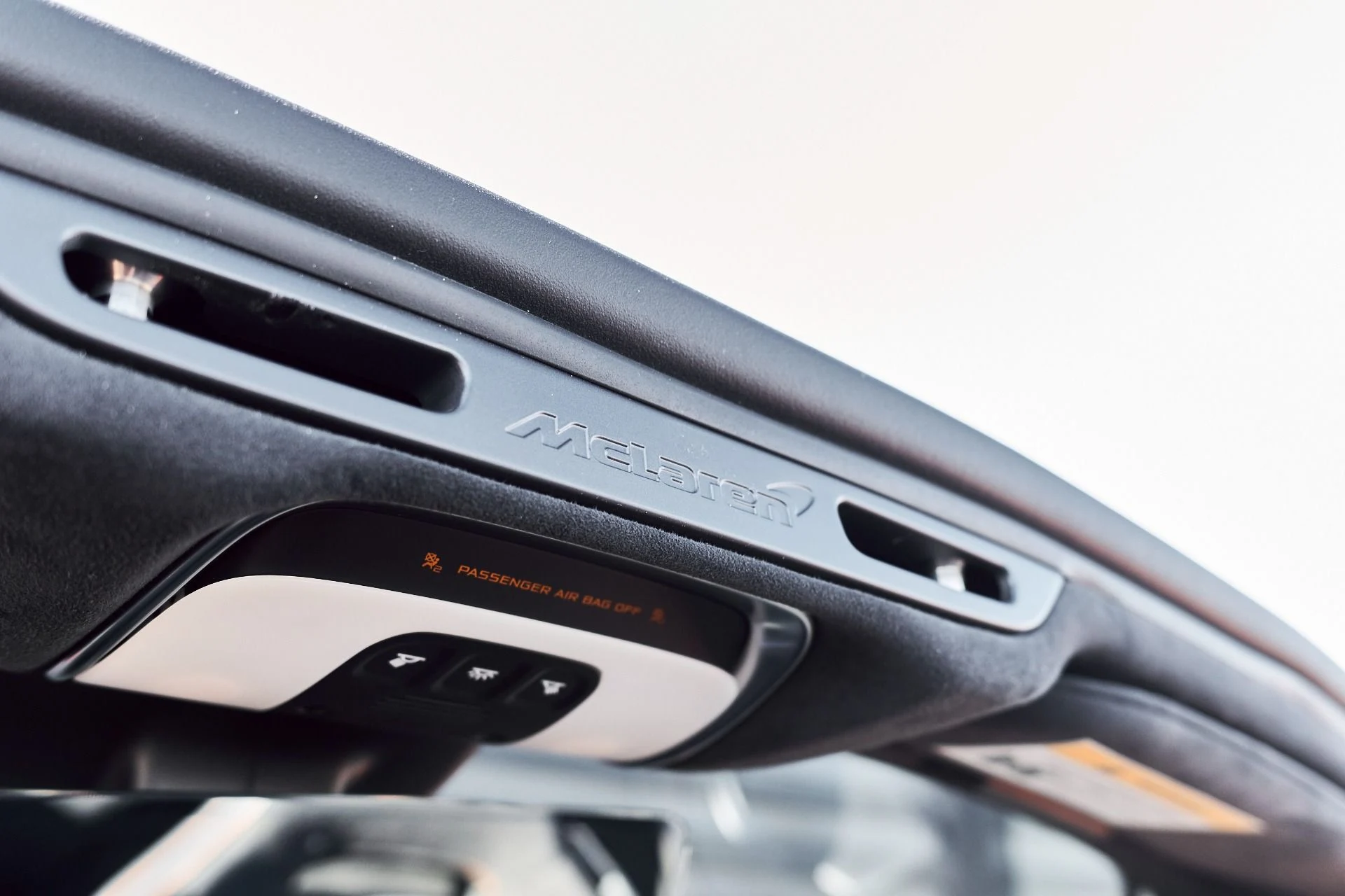 mph074_1069227115_Used_2024_Mc_Laren_750_S_1768012749_987baf82fd