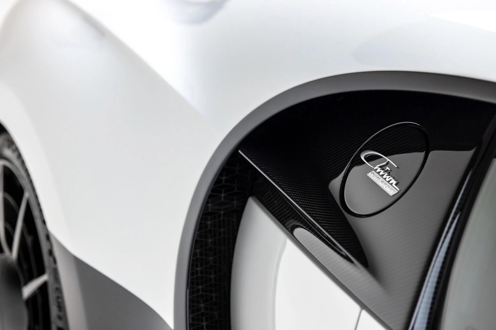 mph074_1086915757_11790_p75_l_4159a700c5