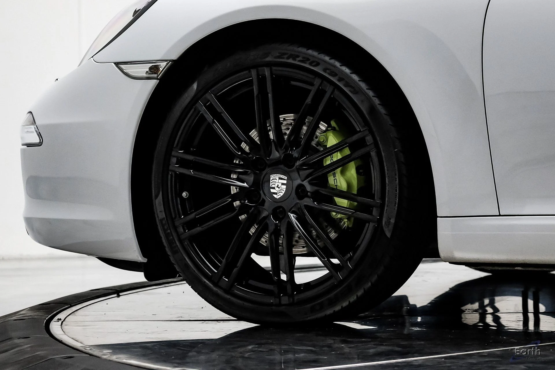 mph074_1126985321_78da42dd4fb7325a7cb8c17c5f5a094cx_f7ccc81daa