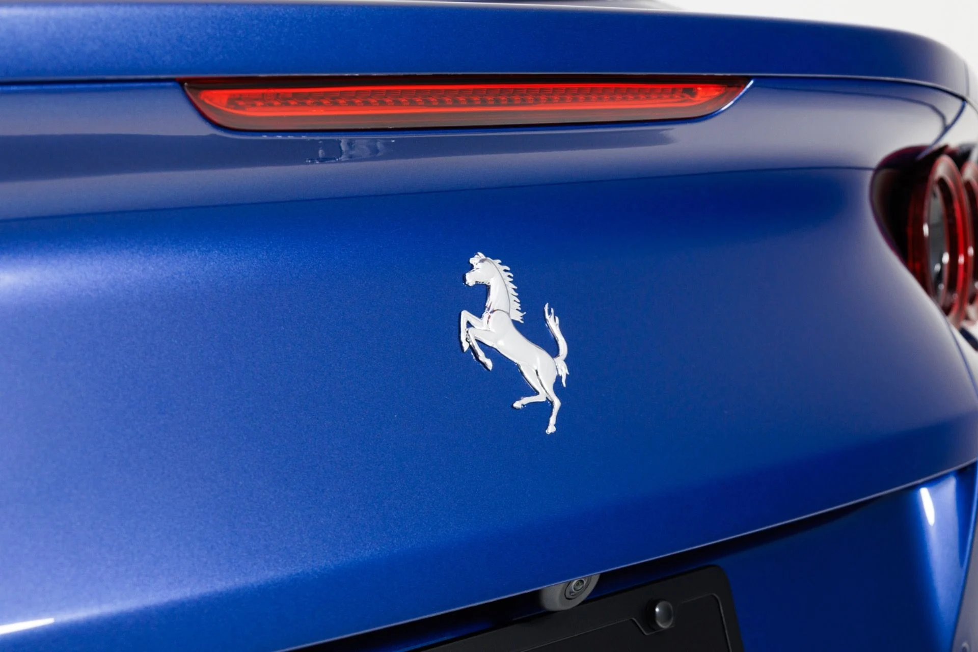 mph074_1185570645_Used_2021_Ferrari_812_GTS_1786404039_f08b2d38cb