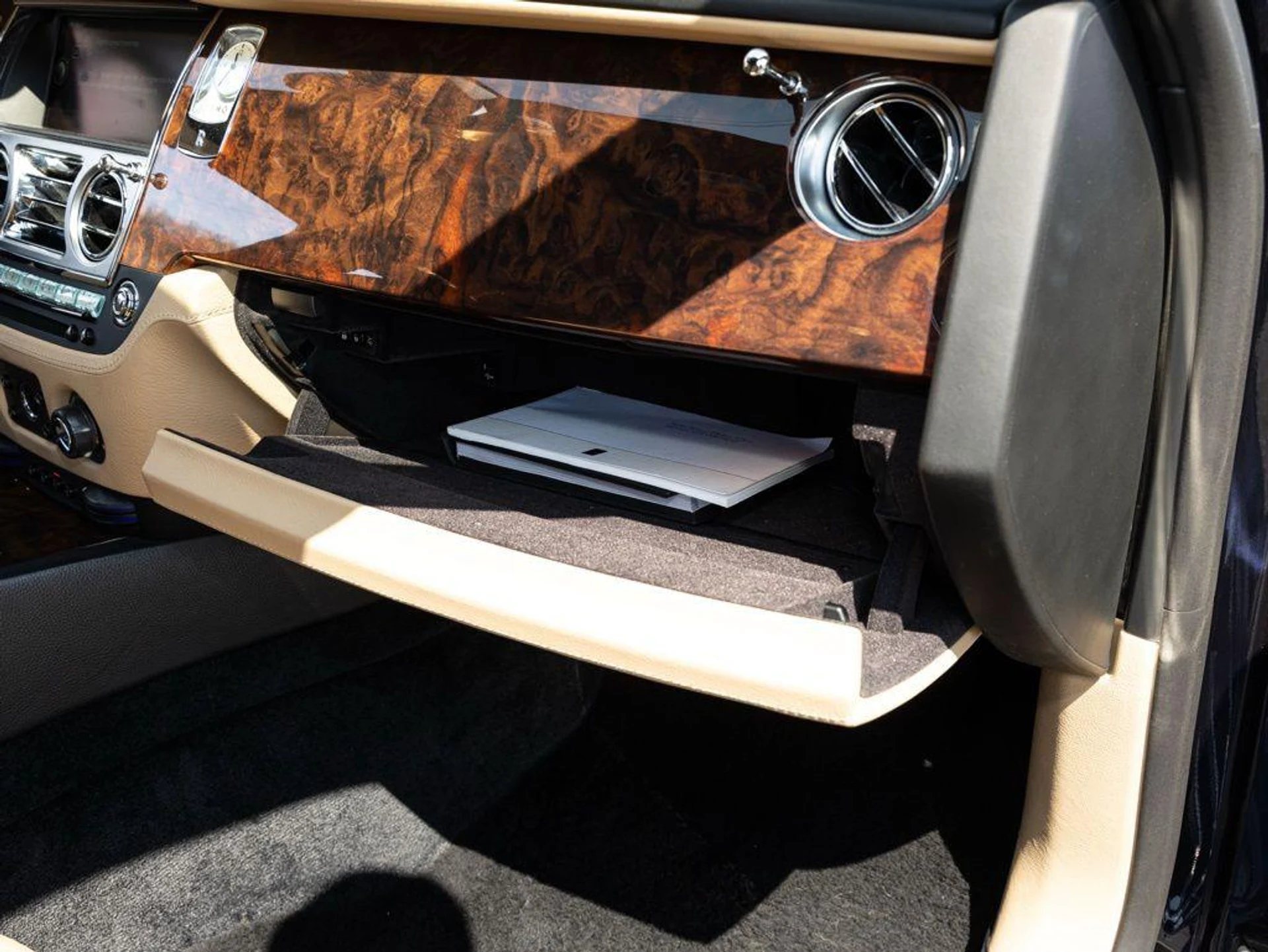 mph074_1250066981_504934488_69c6ebbb5561dbbd2d618c1c_baaf4d0315