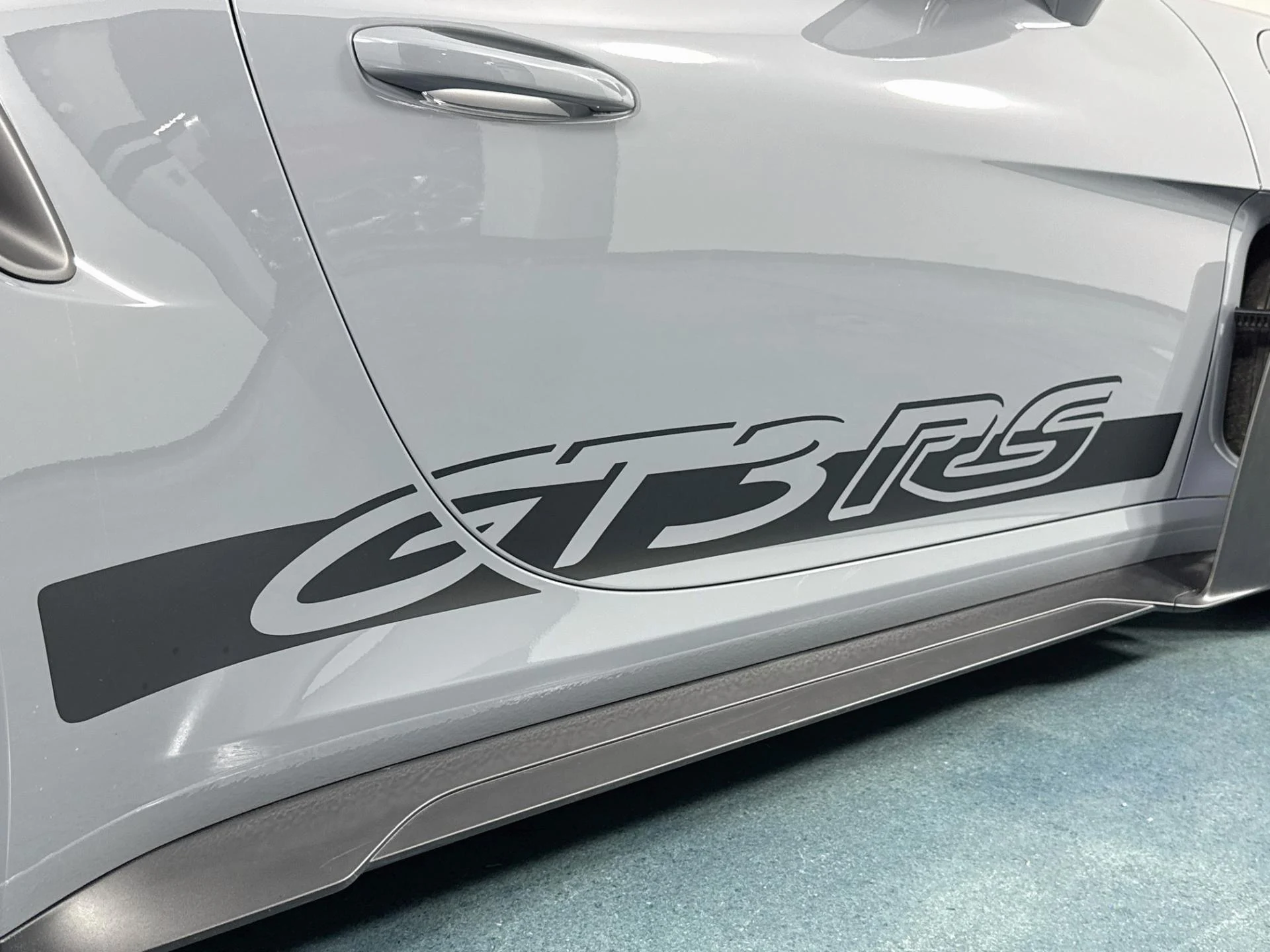 mph074_1398806749_Used_2024_Porsche_911_GT_3_RS_1788561417_6dce6f3262