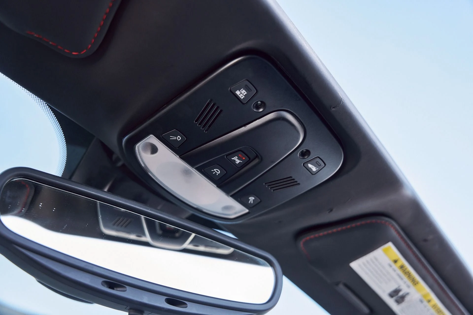 mph074_1511792682_Used_2019_Ferrari_488_Spider_Base_1769555123_9cb11a3ba7