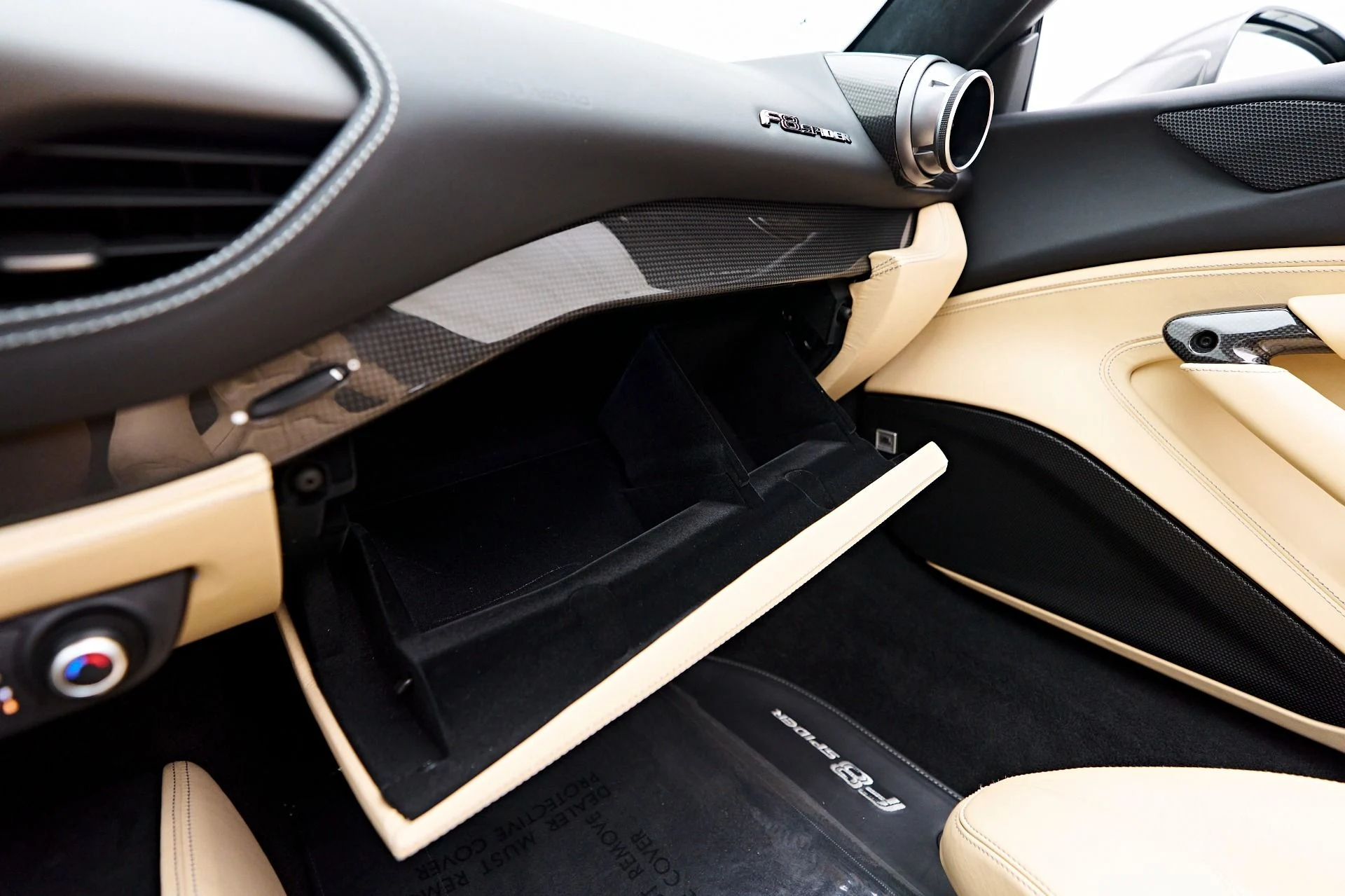 mph074_1629931135_Used_2022_Ferrari_F8_Spider_Base_1769106989_b6708173ab