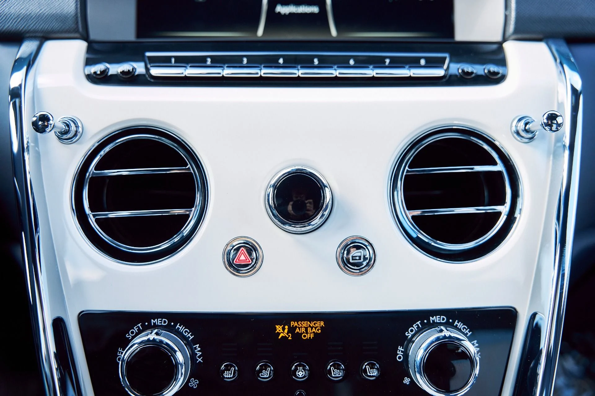 mph074_1648900292_Used_2022_Rolls_Royce_Cullinan_Base_1767400171_d453932c25