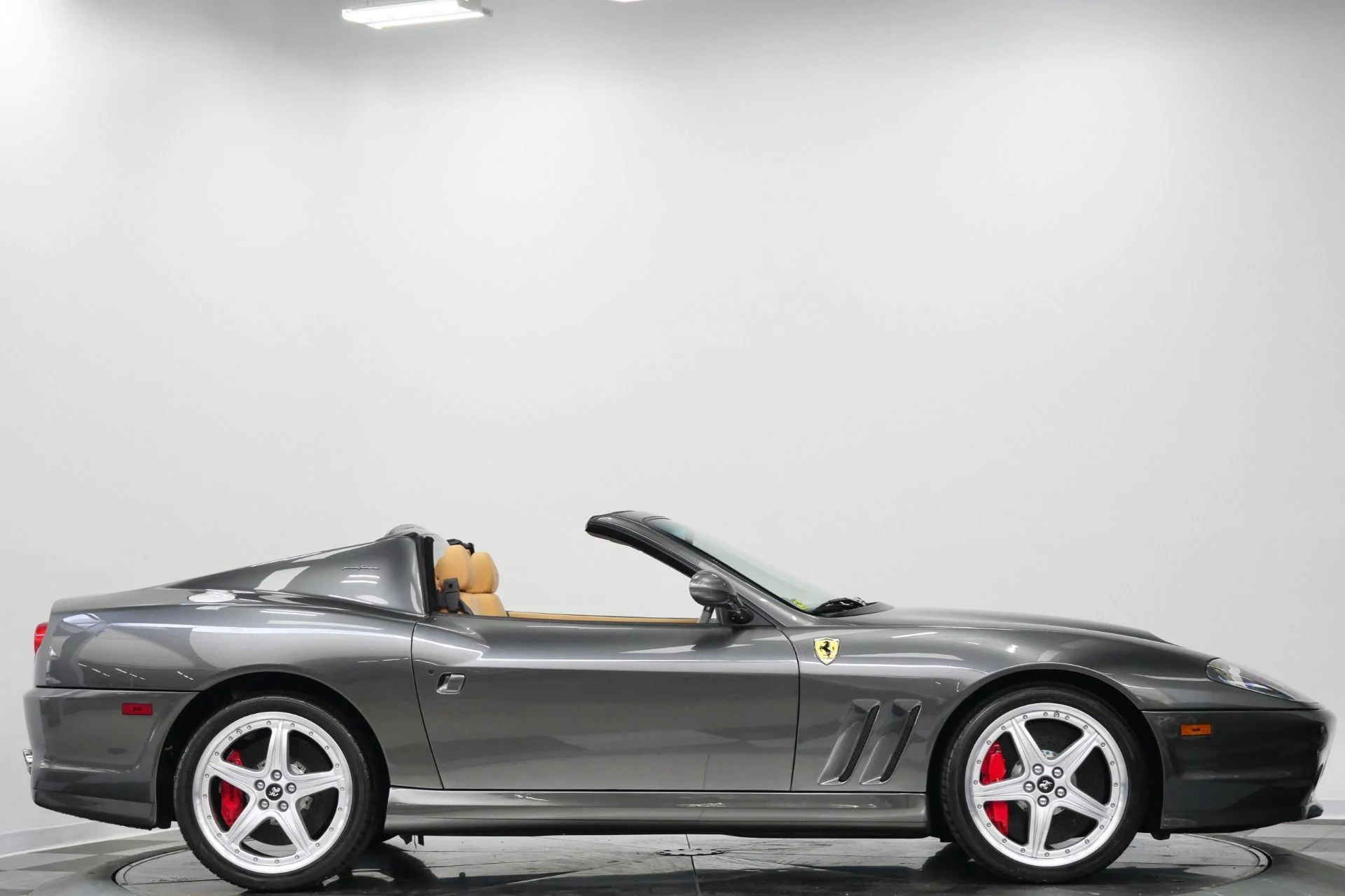mph074_1688507416_Used_2005_Ferrari_575_Superamerica_Extremely_Low_Miles_GTC_Handling_Package_1778708011_d012a4564a
