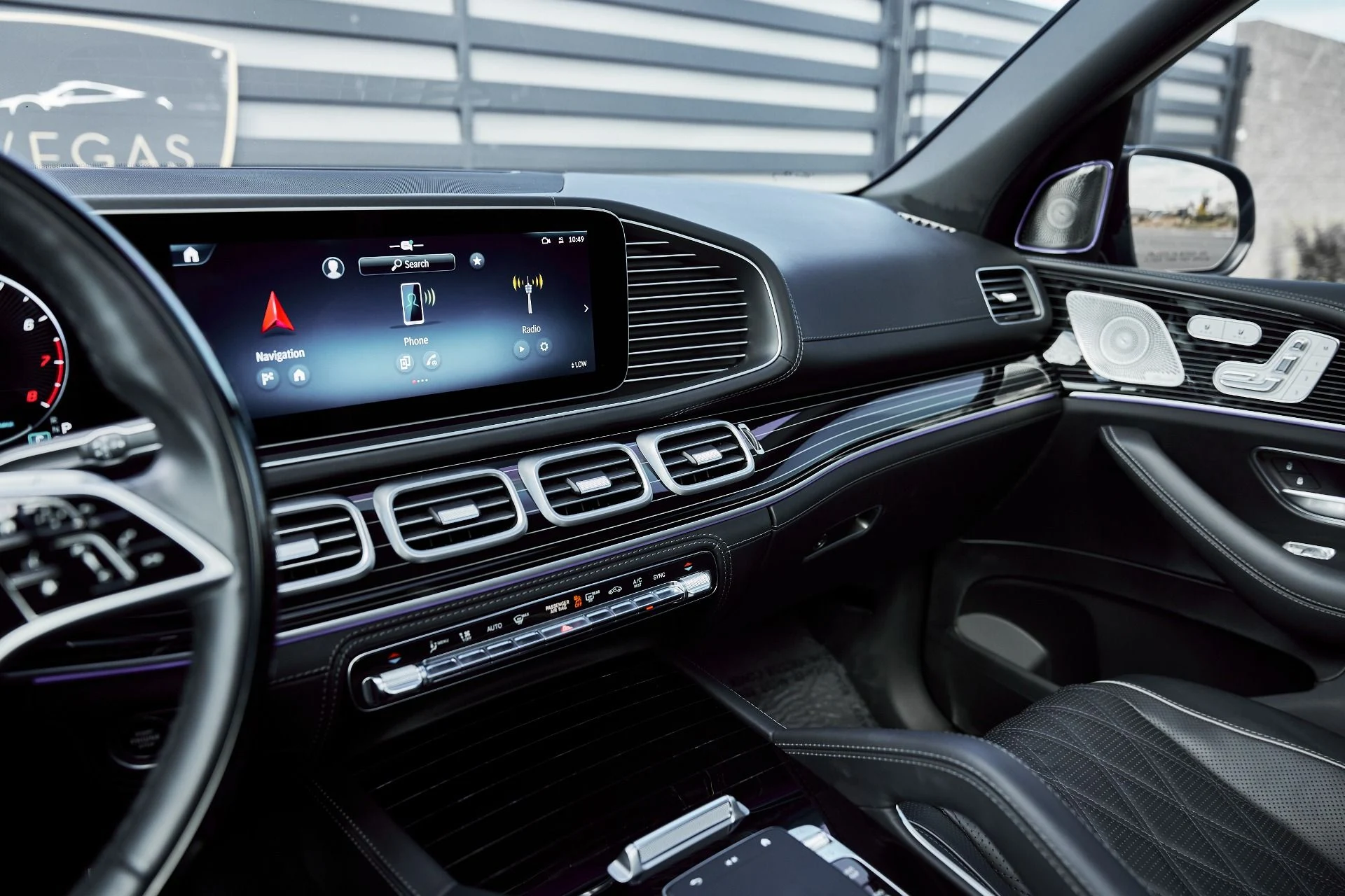 mph074_1706596572_Used_2024_Mercedes_Benz_GLS_Maybach_GLS_600_1773530644_05ff587755