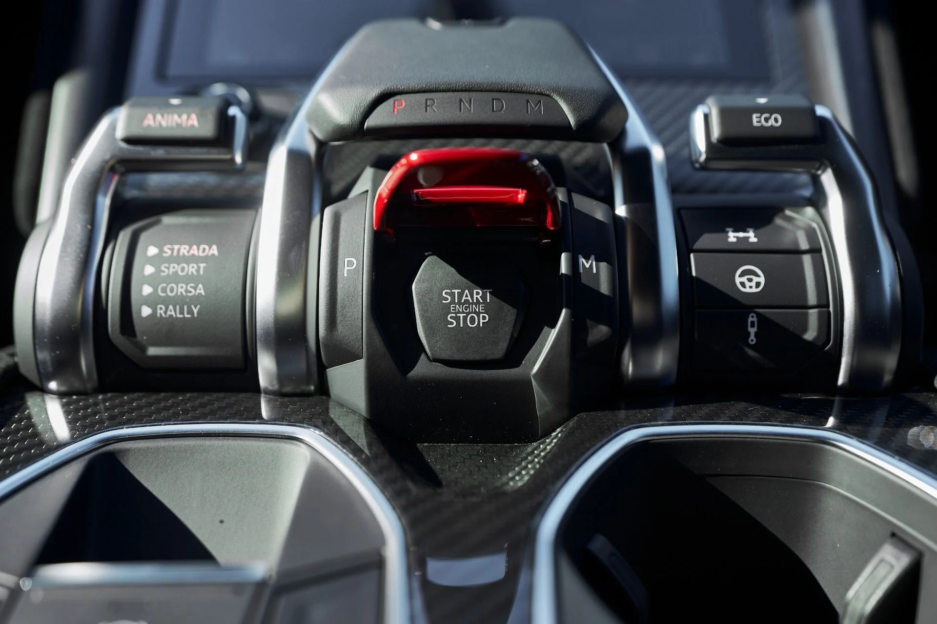 mph074_1710035031_Used_2024_Lamborghini_Urus_Performante_1764957706_eaf86f35eb