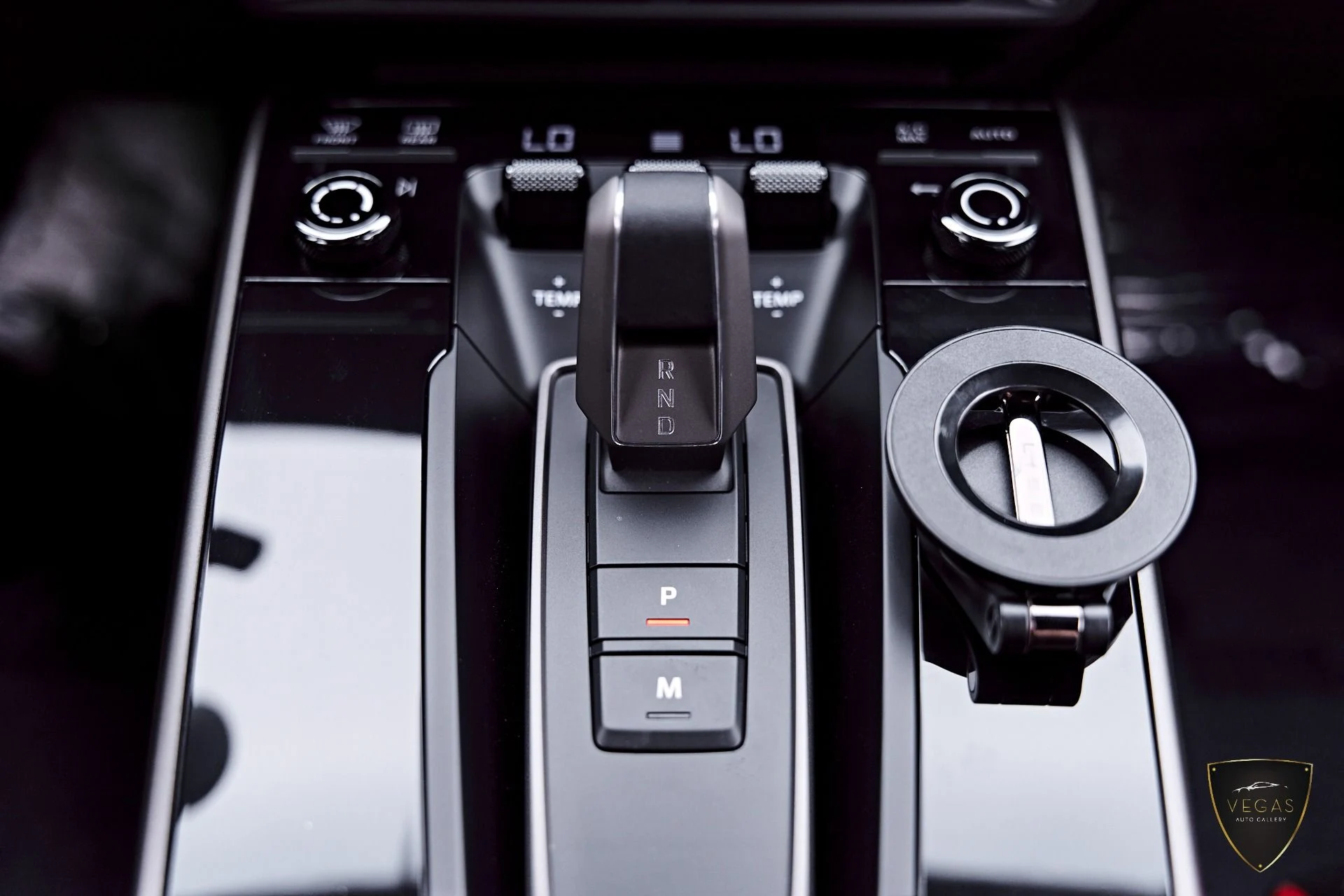 mph074_179923994_Used_2025_Porsche_911_Turbo_50_1782522021_52be8ab901