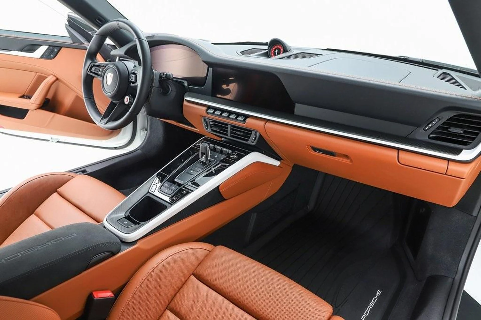 mph074_1865011697_O_Gz_E7bqwgfse_H_Pj6_MIMKK_8y25_O8_f8c617eba3