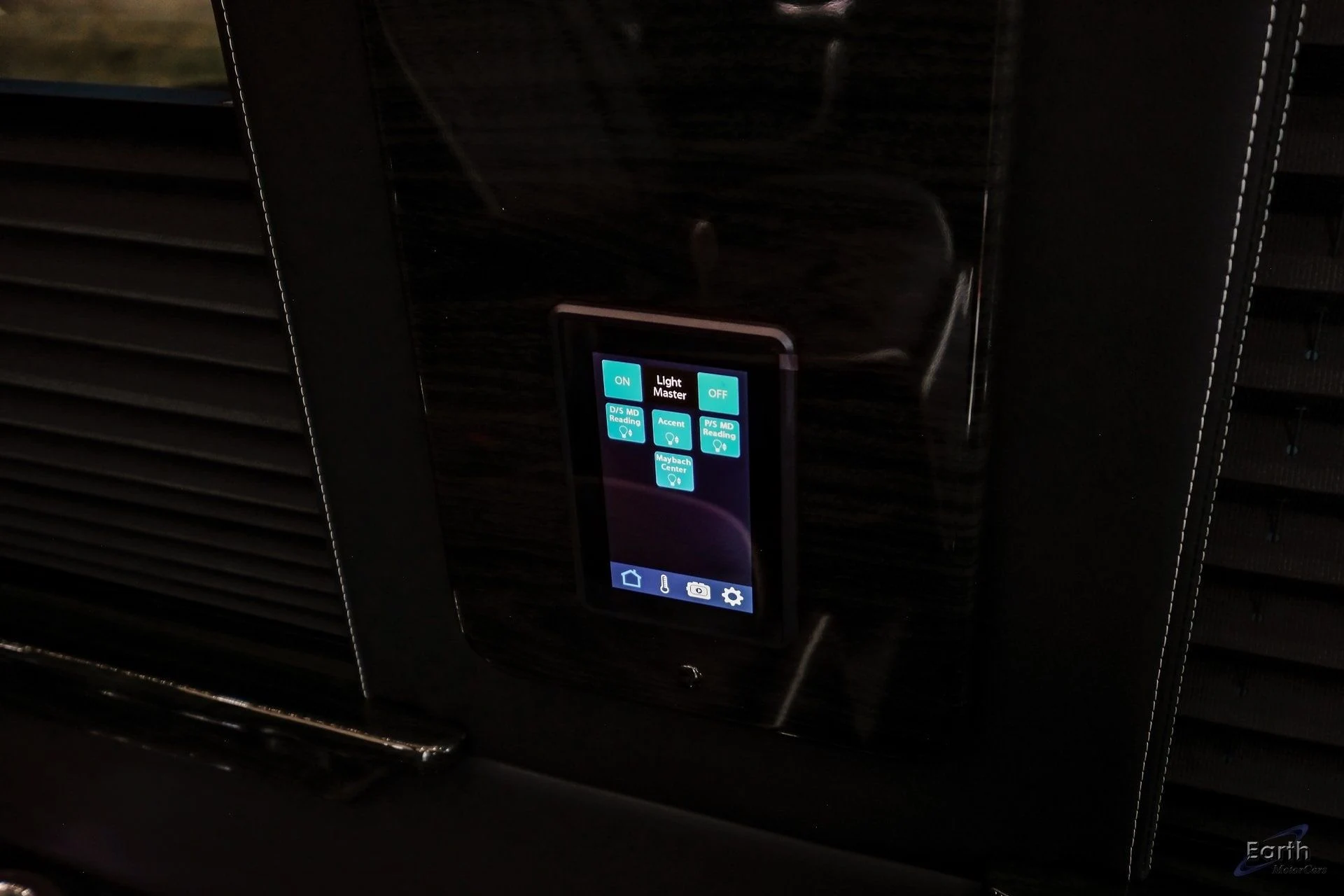 mph074_1908708515_4dc17b6da57b74c8950aa02af6a01133x_e5e703a41e