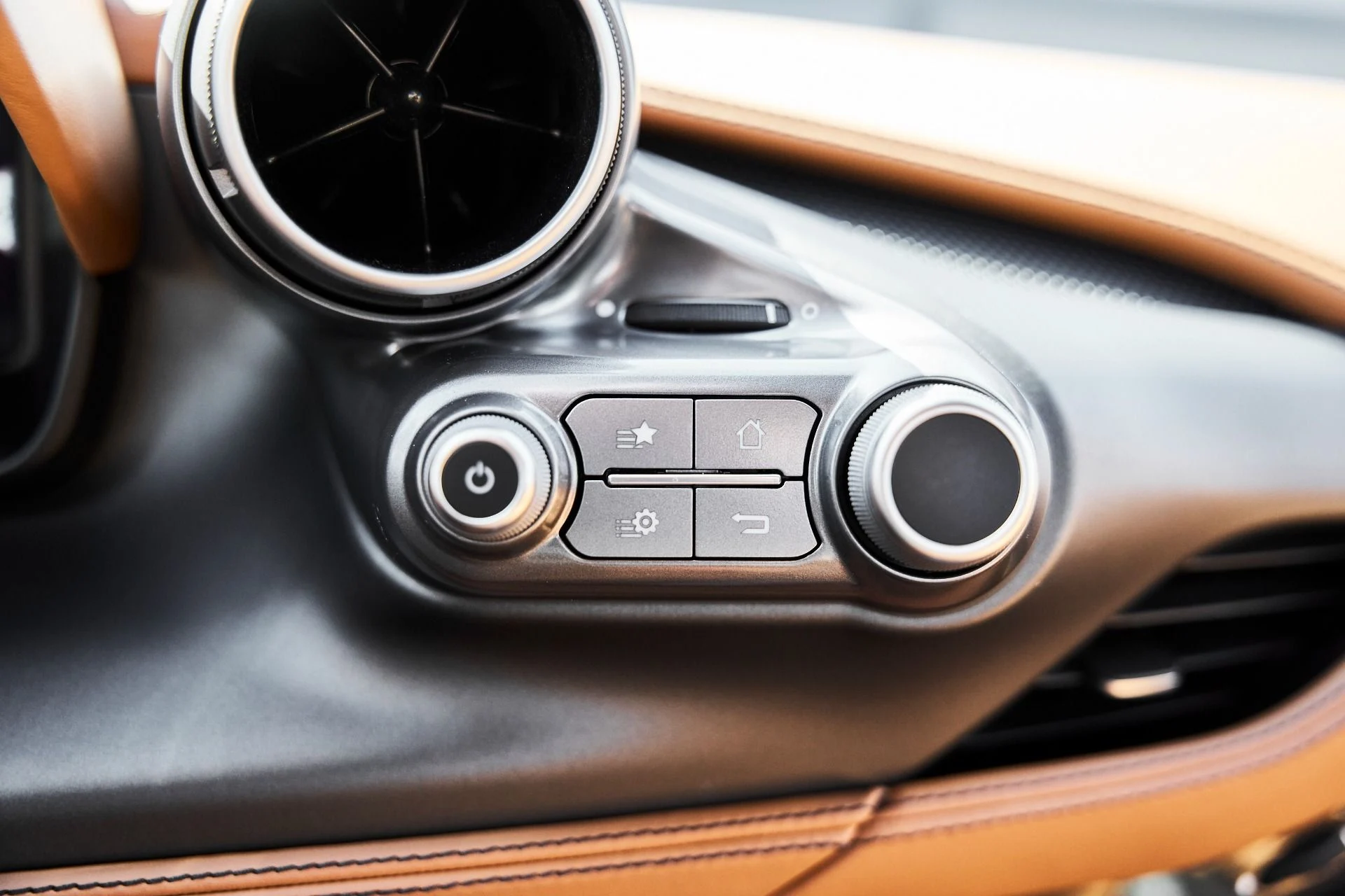 mph074_1973702467_Used_2020_Ferrari_F8_Tributo_Base_1774546235_e209f93cb0