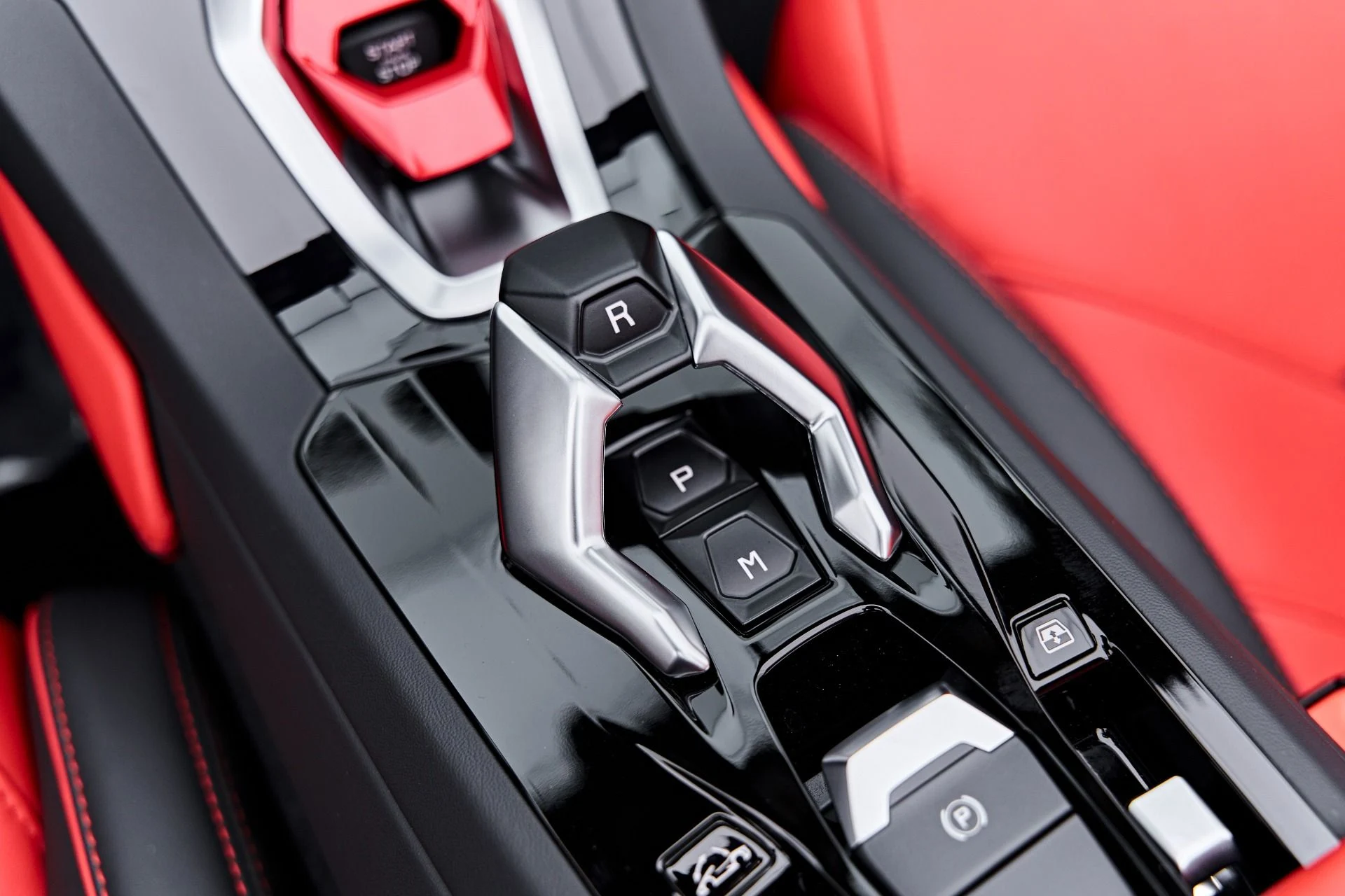 mph074_2038774048_Used_2024_Lamborghini_Huracan_EVO_Base_1791337212_ee376b2d6b