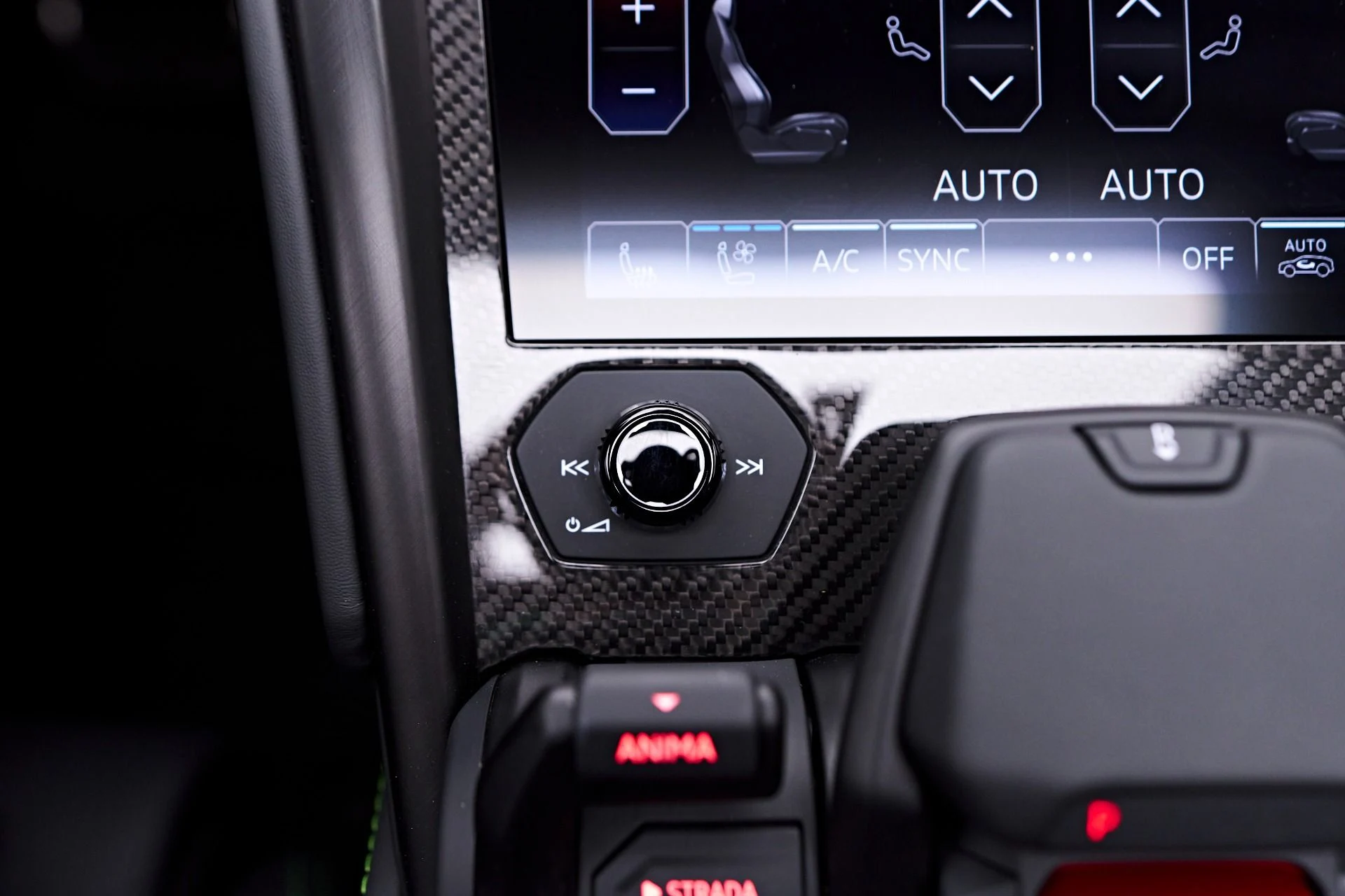 mph074_2086108142_Used_2024_Lamborghini_Urus_S_1753236168_ef045fb922