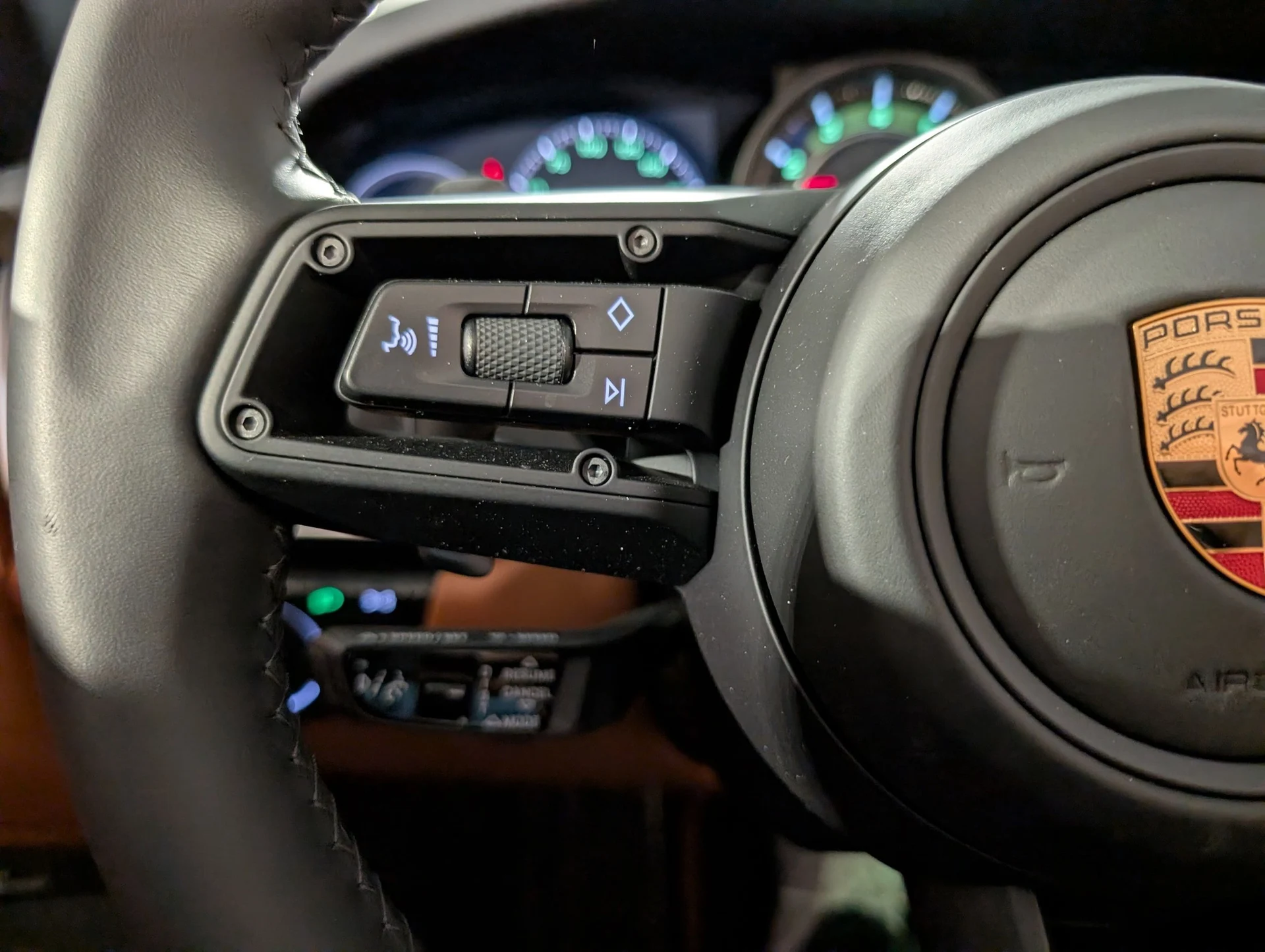 mph074_21210675_dfd5744883aca0a5c08ecd7cba9771a0x_7eddf55d34