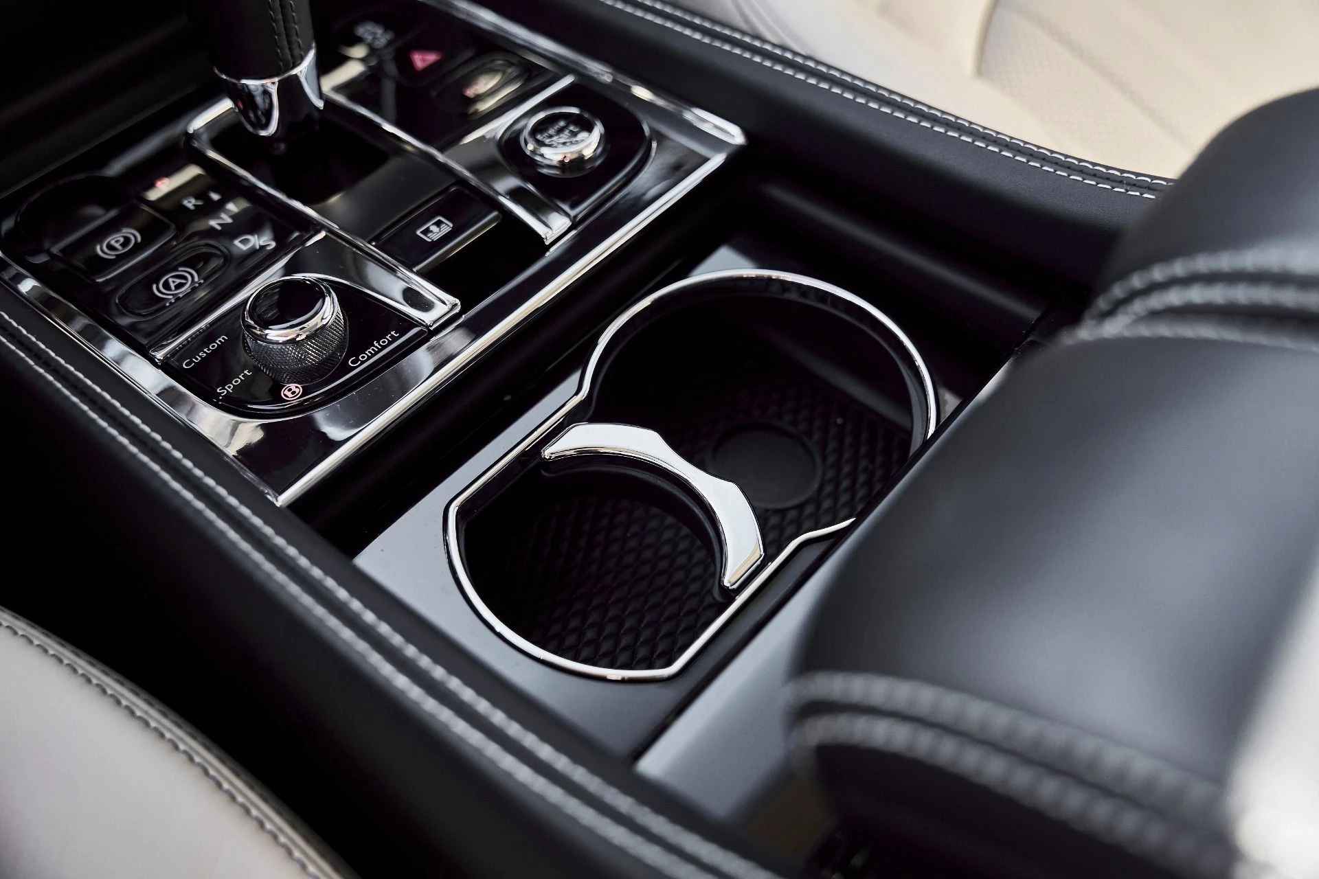 mph074_2136940974_Used_2019_Bentley_Mulsanne_Base_1773861469_cb01889126