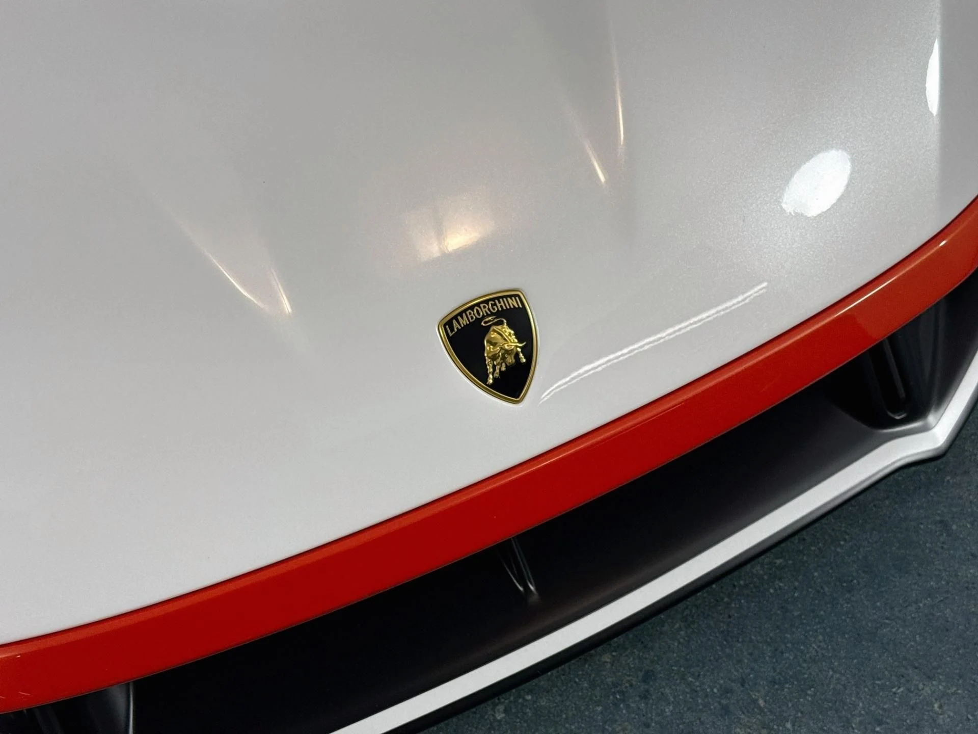 mph074_2136960649_Used_2022_Lamborghini_Huracan_STO_1789147633_69c8196b7d
