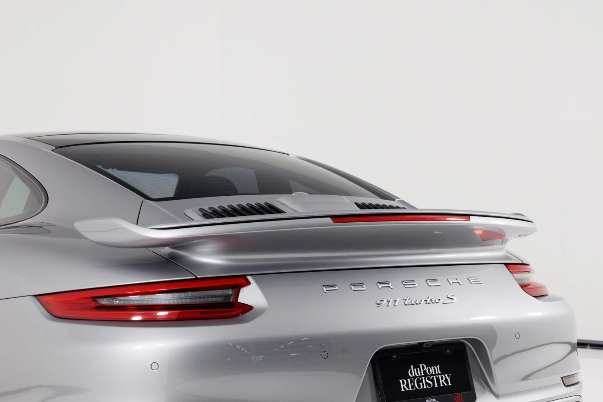mph074_2140063622_Used_2017_Porsche_911_Turbo_S_1782938090_ea736ce03c