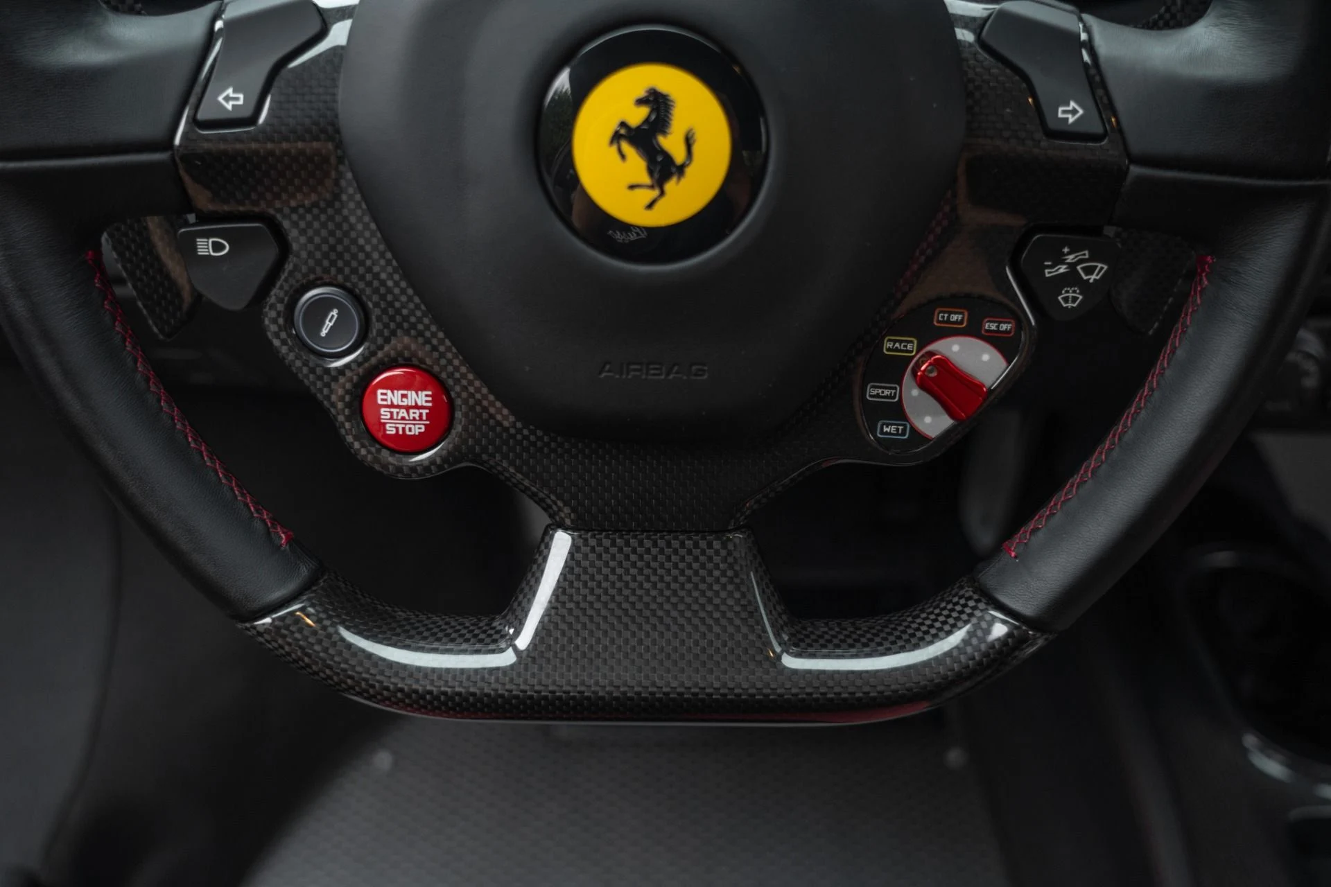 mph074_2143265769_Used_2019_Ferrari_488_Pista_1759877636_3f8d1ab164