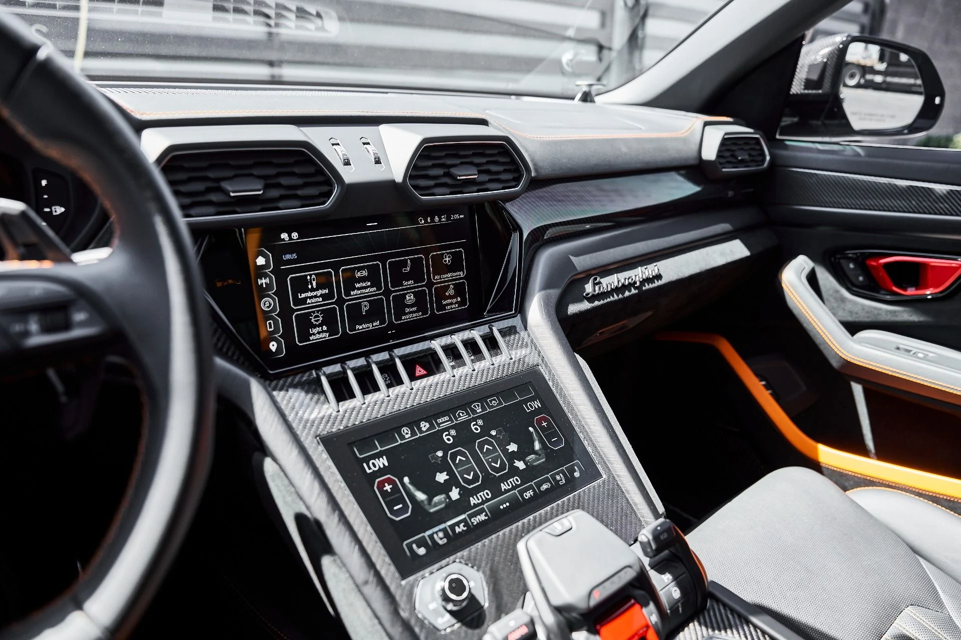 mph074_2168492688_Used_2023_Lamborghini_Urus_Performante_1778288988_a47a34d797