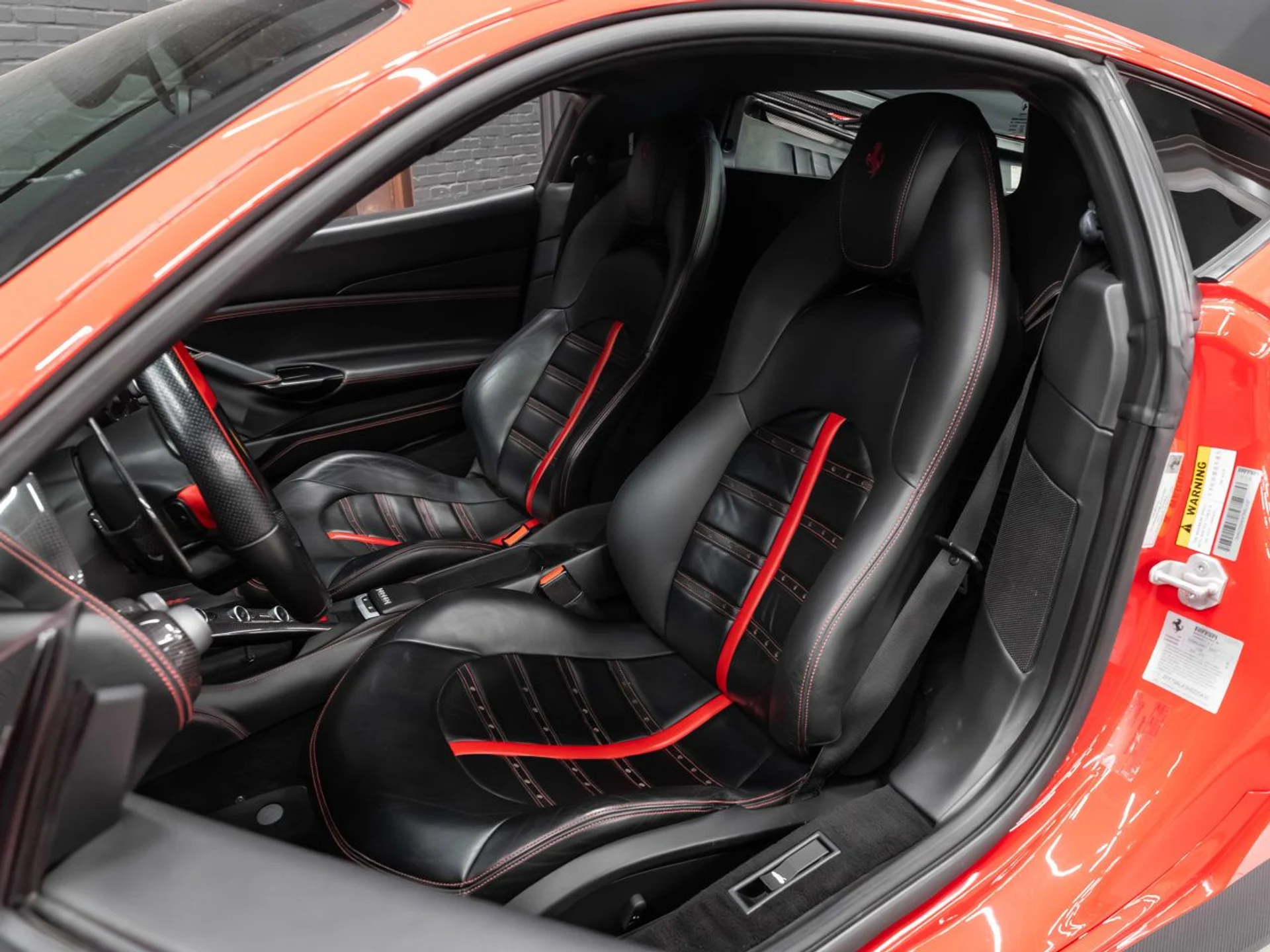 mph074_2194706330_ferrari_488_gtb_2017_6e47ae526c