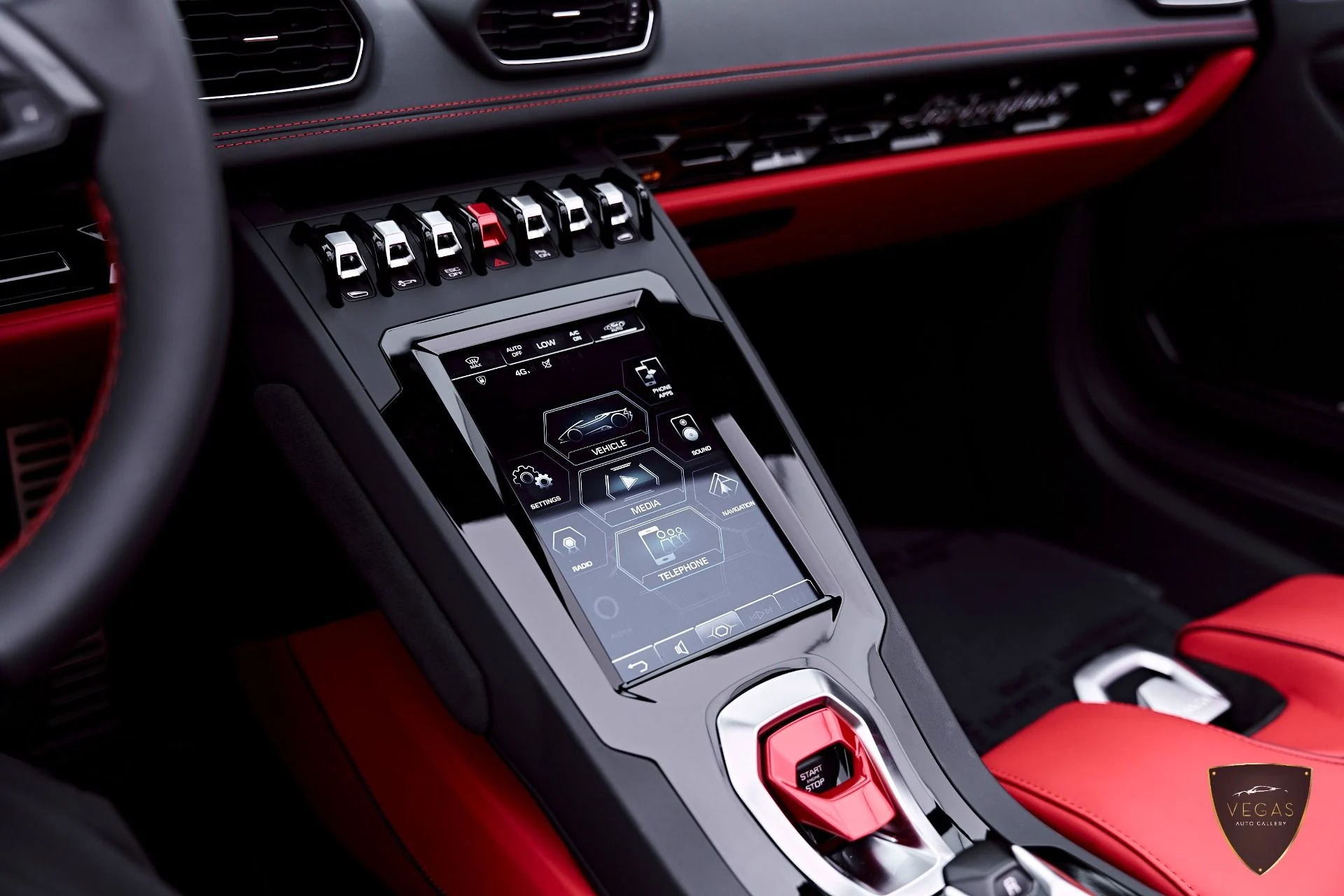 mph074_2221269629_Used_2024_Lamborghini_Huracan_EVO_Base_1783505206_60997dc93c