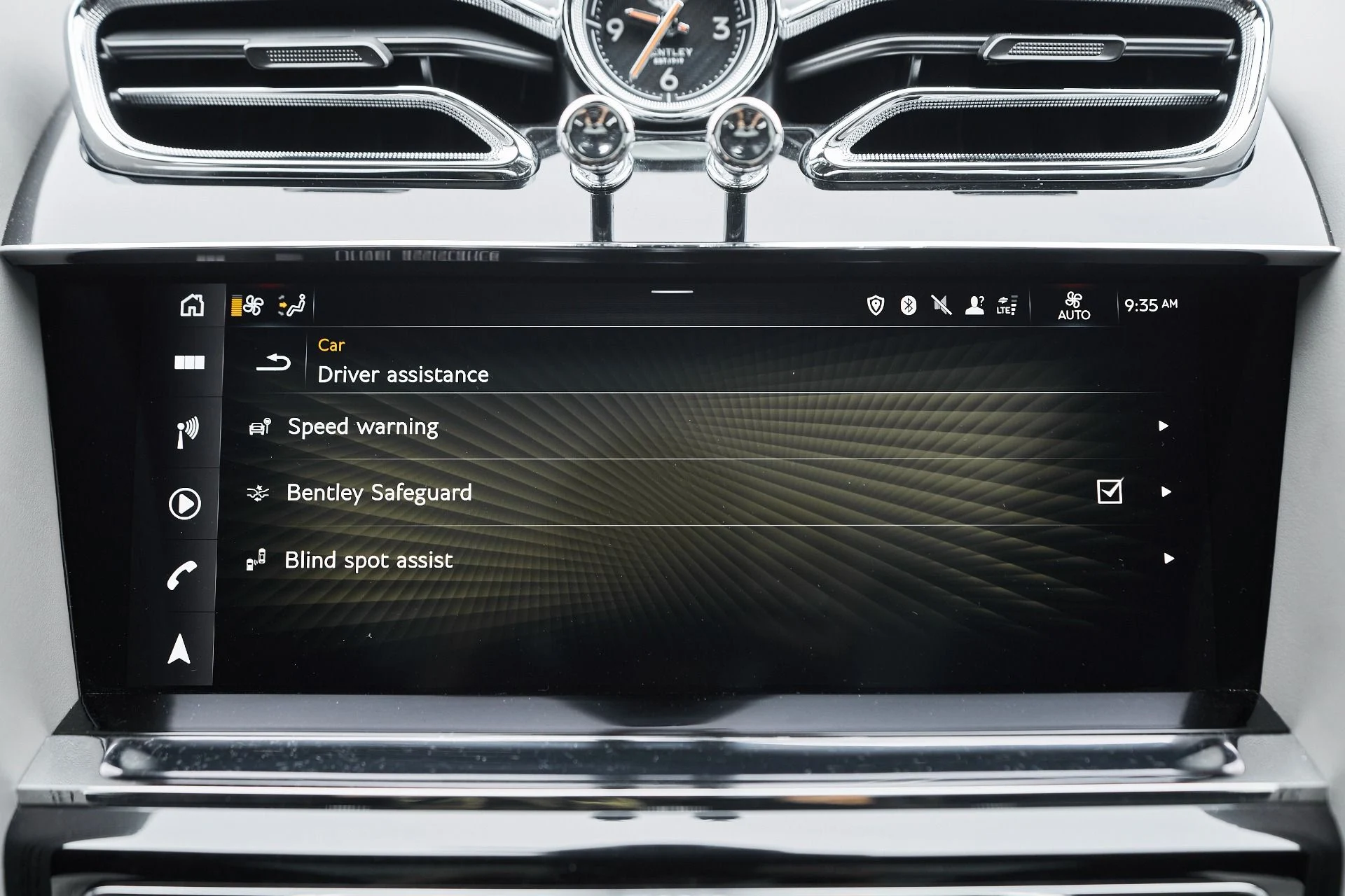 mph074_2238483185_Used_2023_Bentley_Bentayga_EWB_Azure_1763502602_cae26beb12